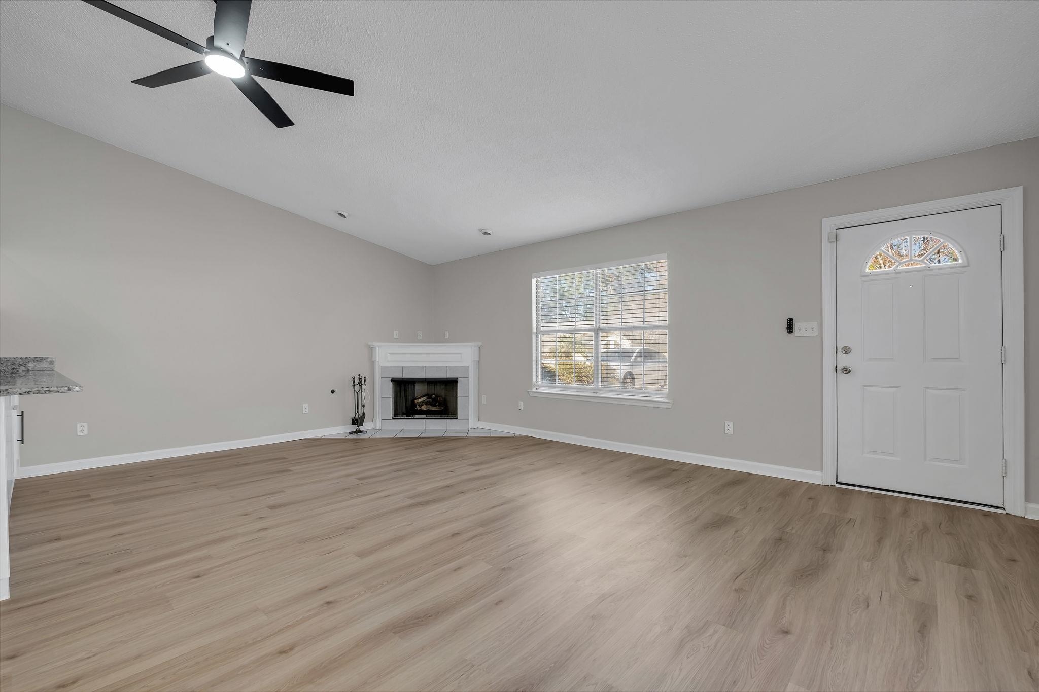 3523 Daylily Lane