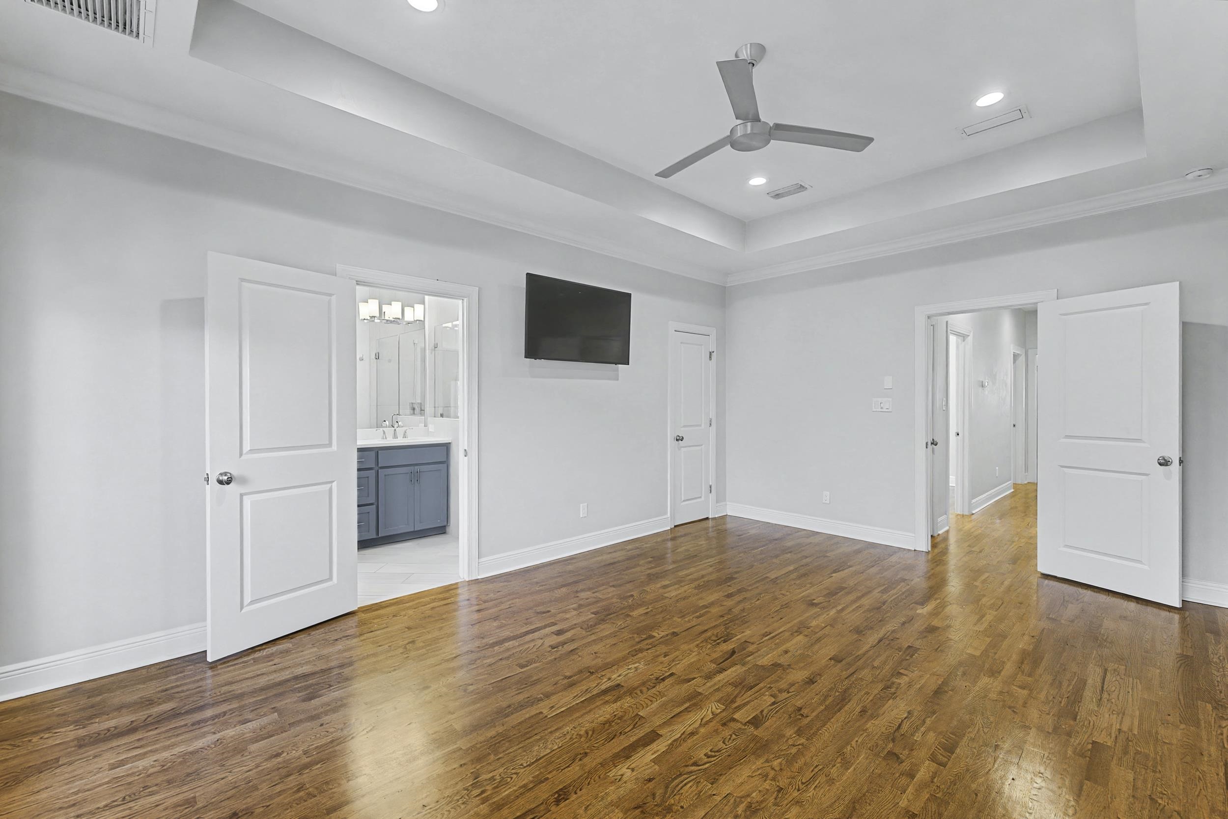 1248 N Bronough Street