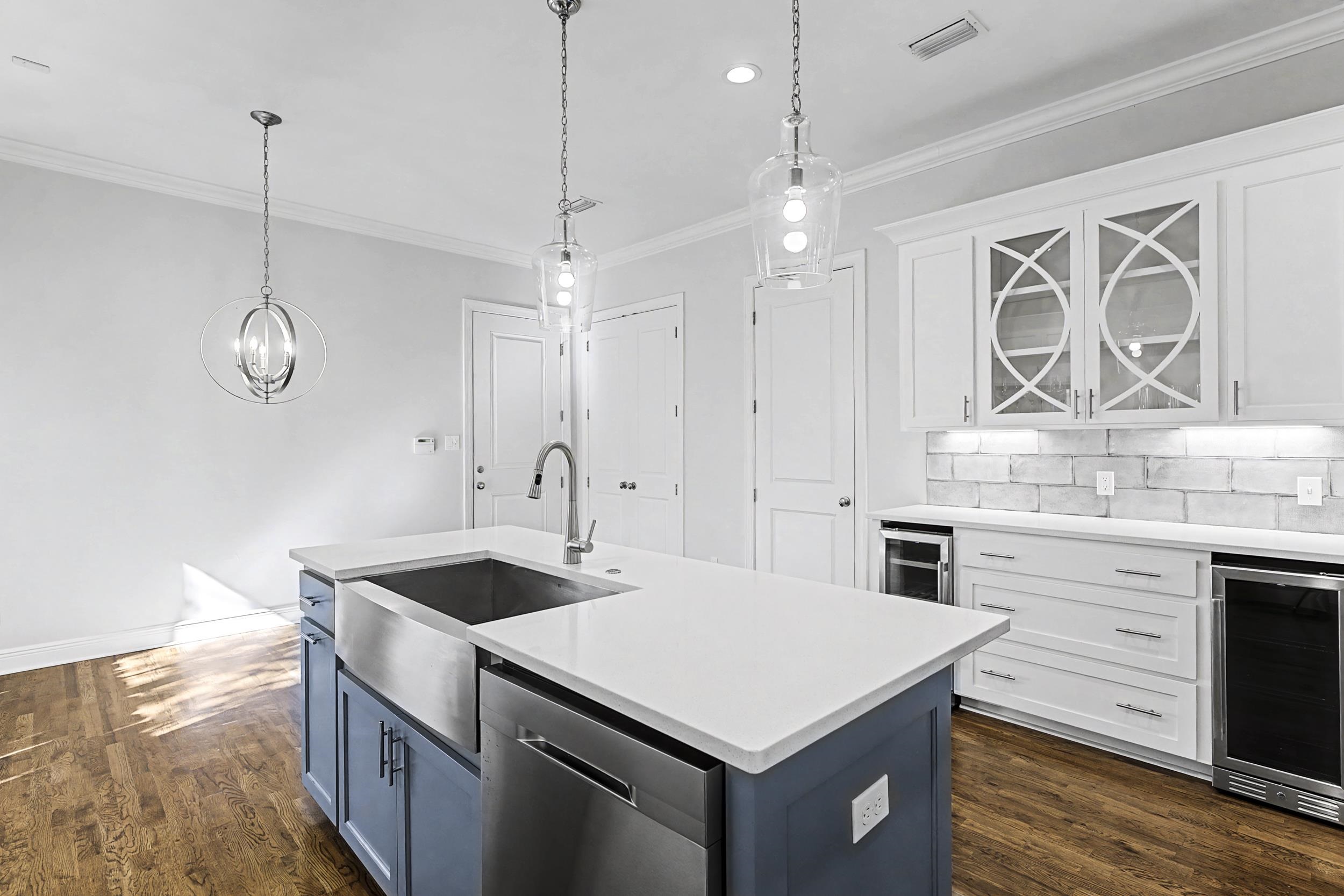 1248 N Bronough Street