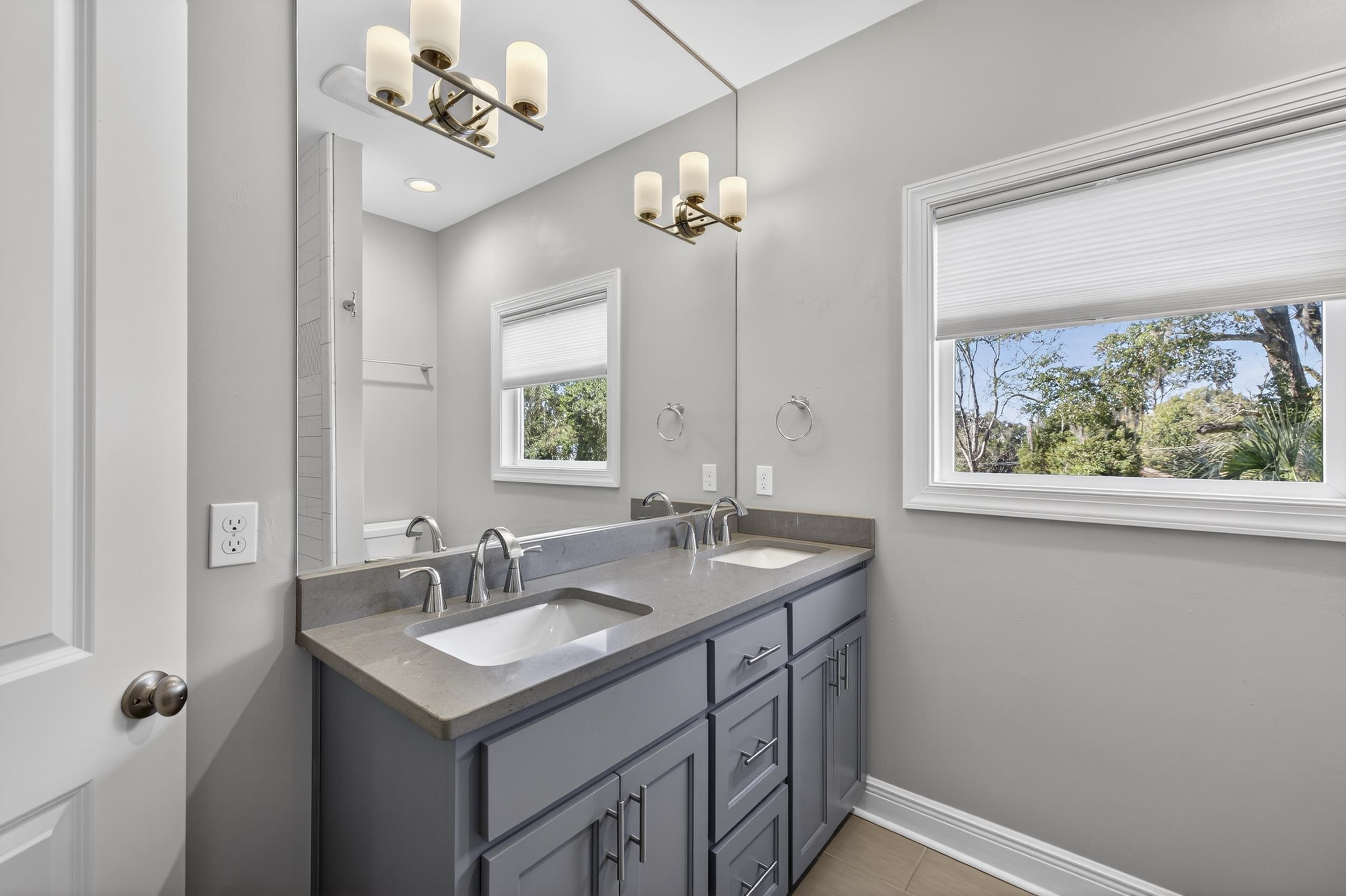 1248 N Bronough Street