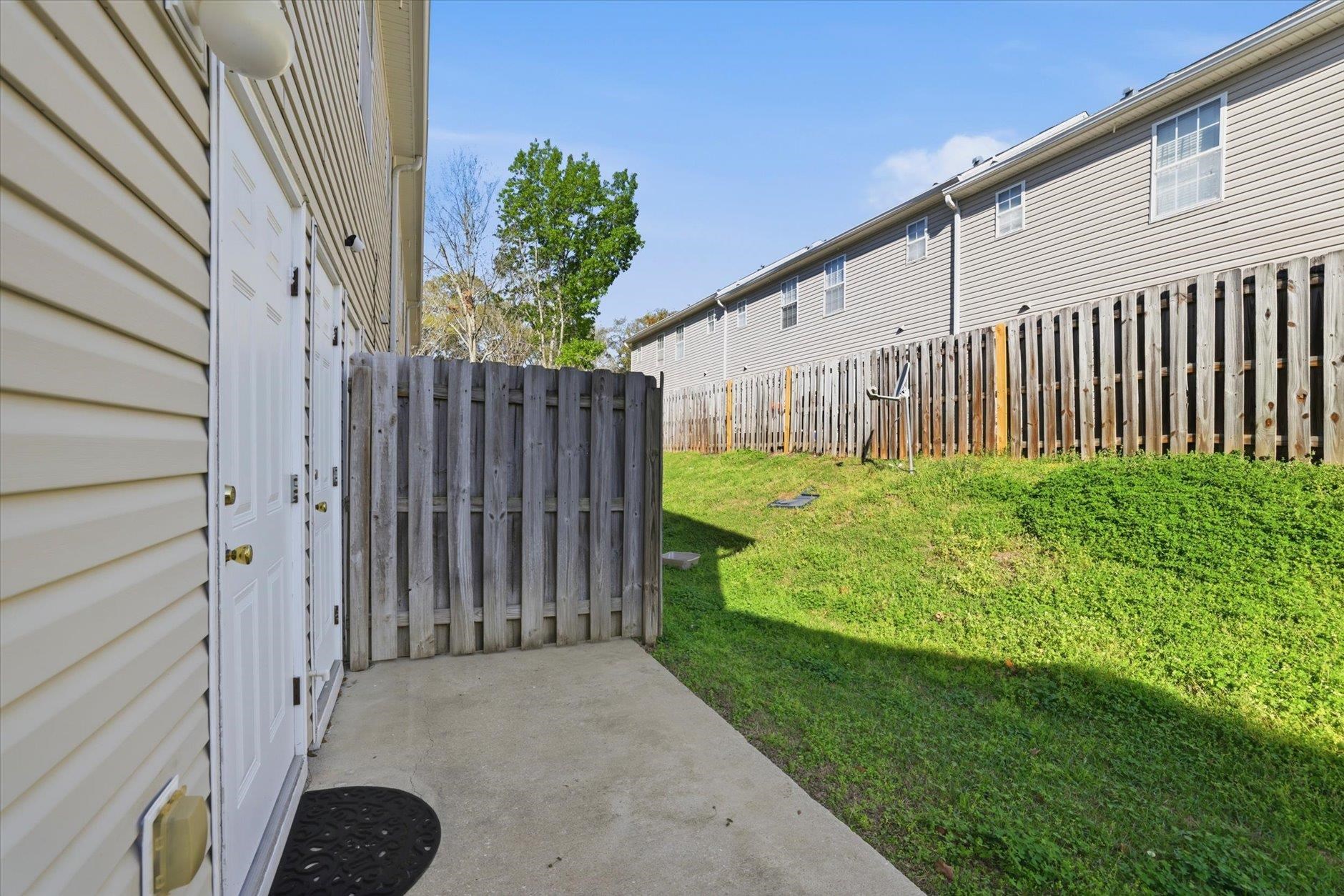 2738 Tharpe #2106 Street Unit: 2106