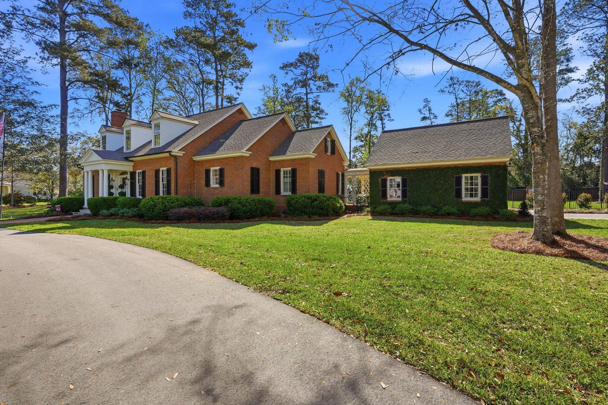 1235 LIVE OAK PLANTATION Road