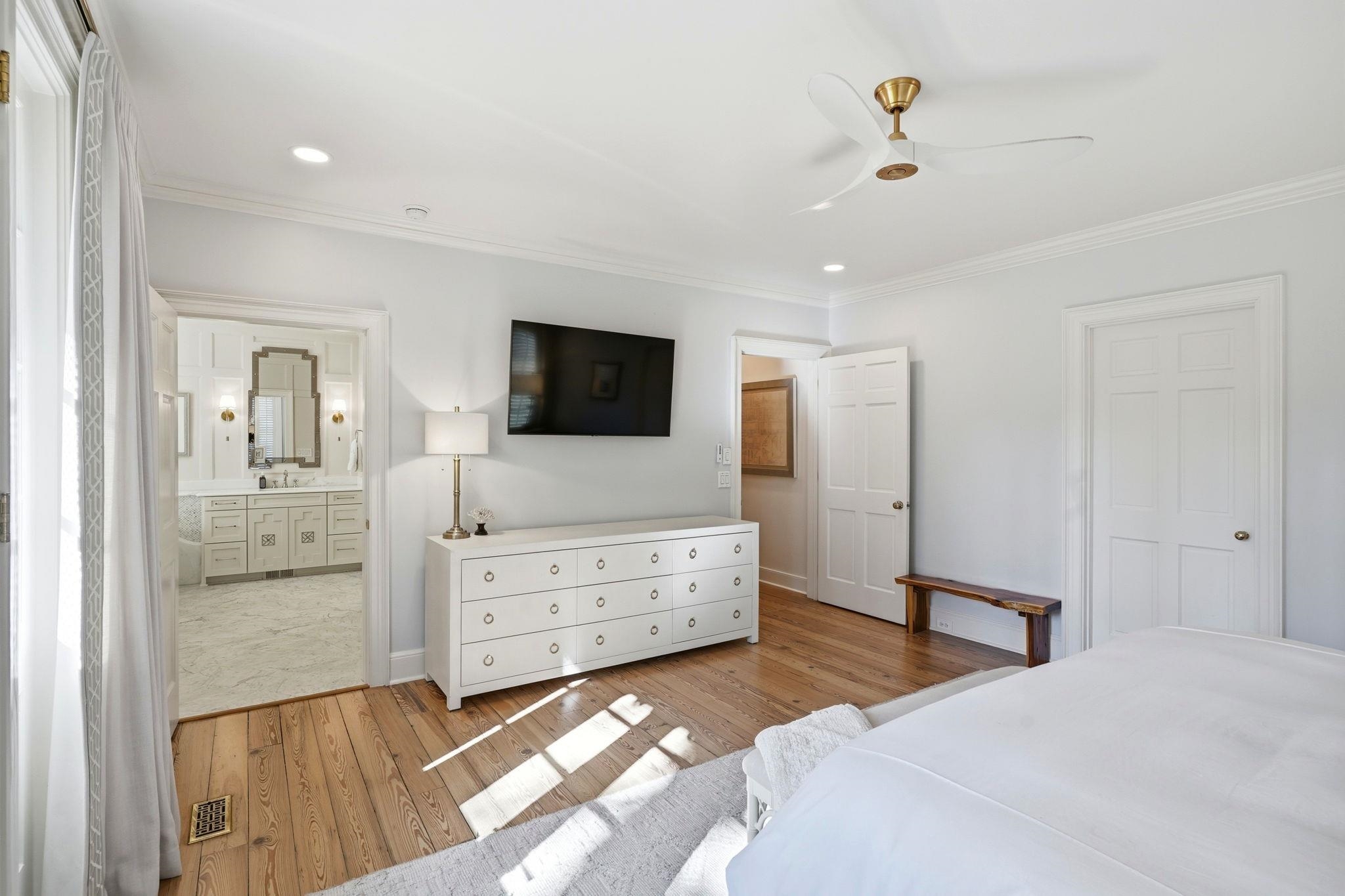 1235 LIVE OAK PLANTATION Road