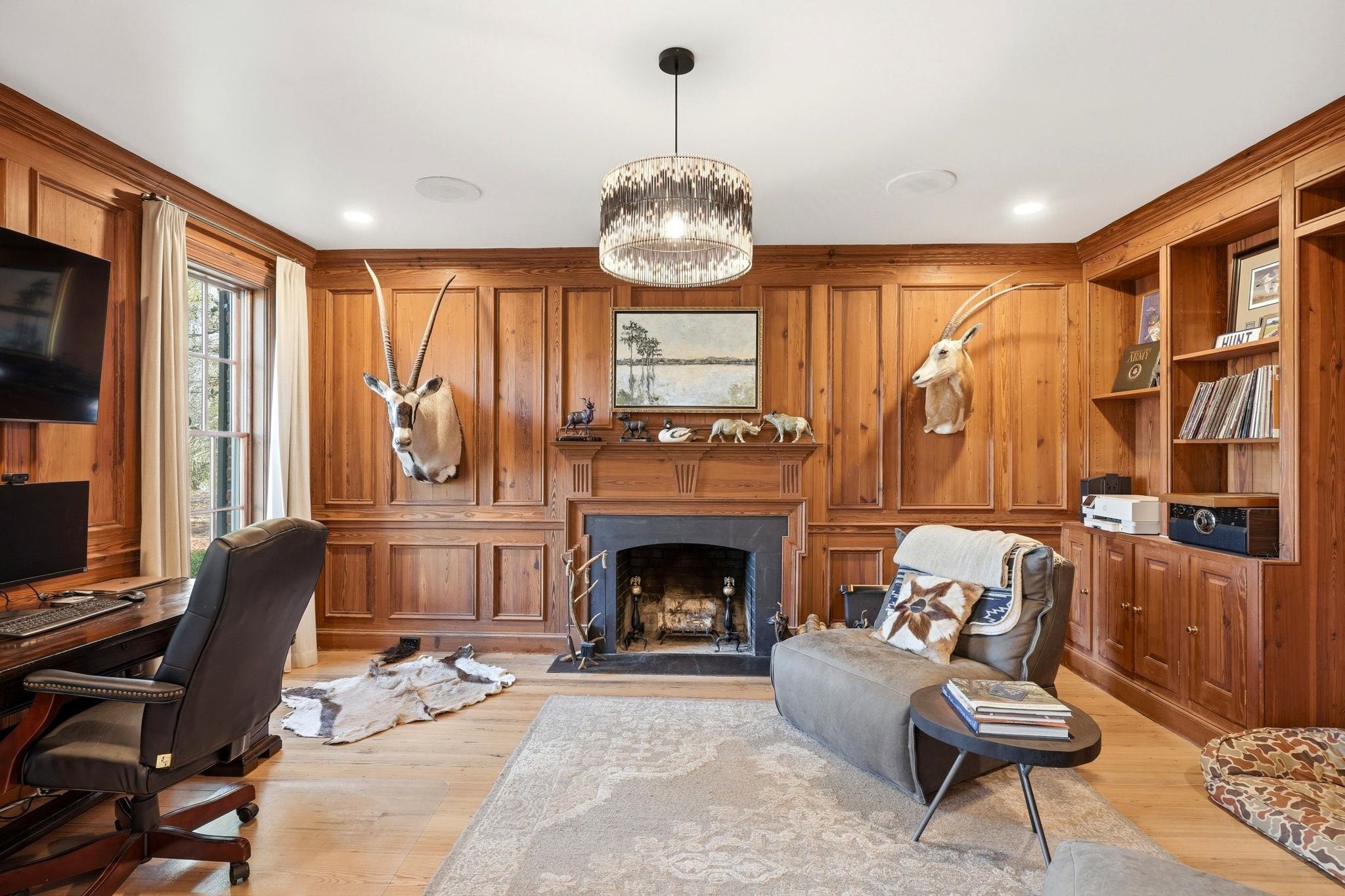 1235 LIVE OAK PLANTATION Road