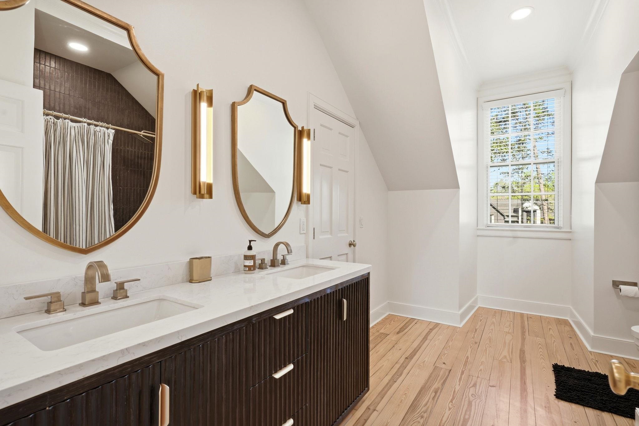 1235 LIVE OAK PLANTATION Road