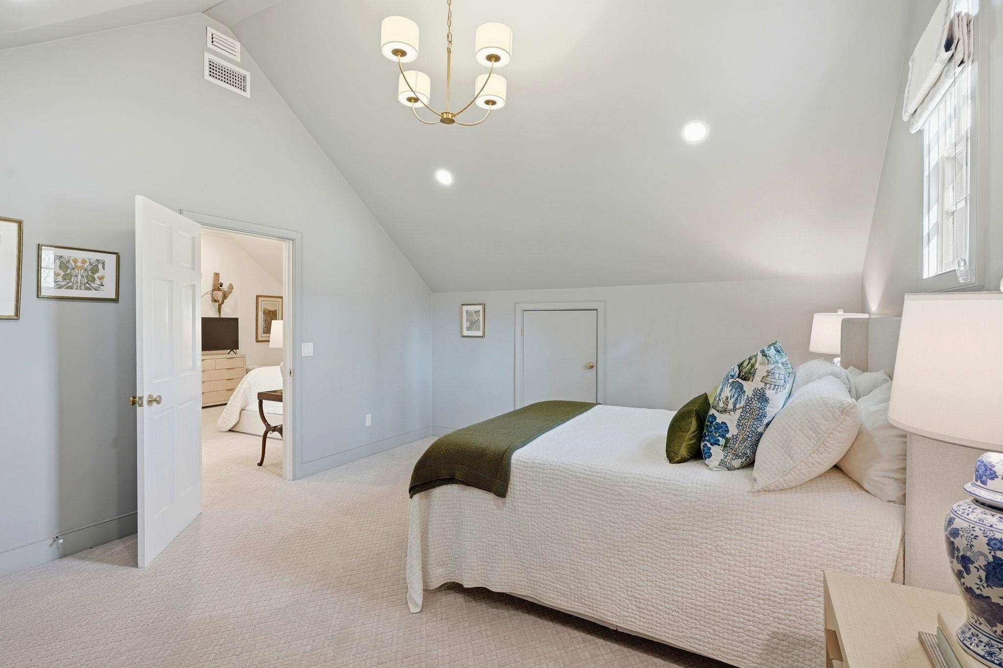 1235 LIVE OAK PLANTATION Road