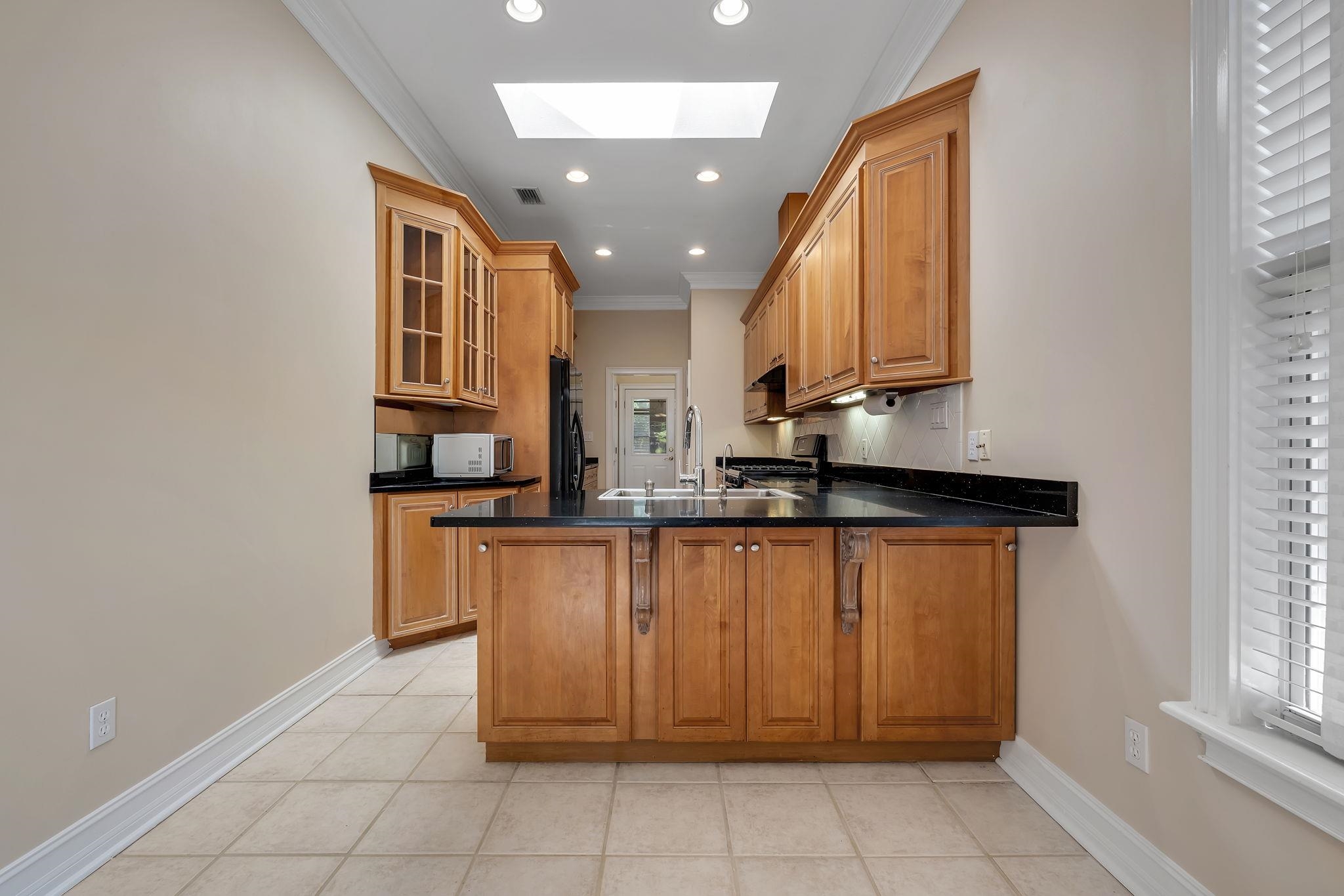 4301 RIVER CHASE
