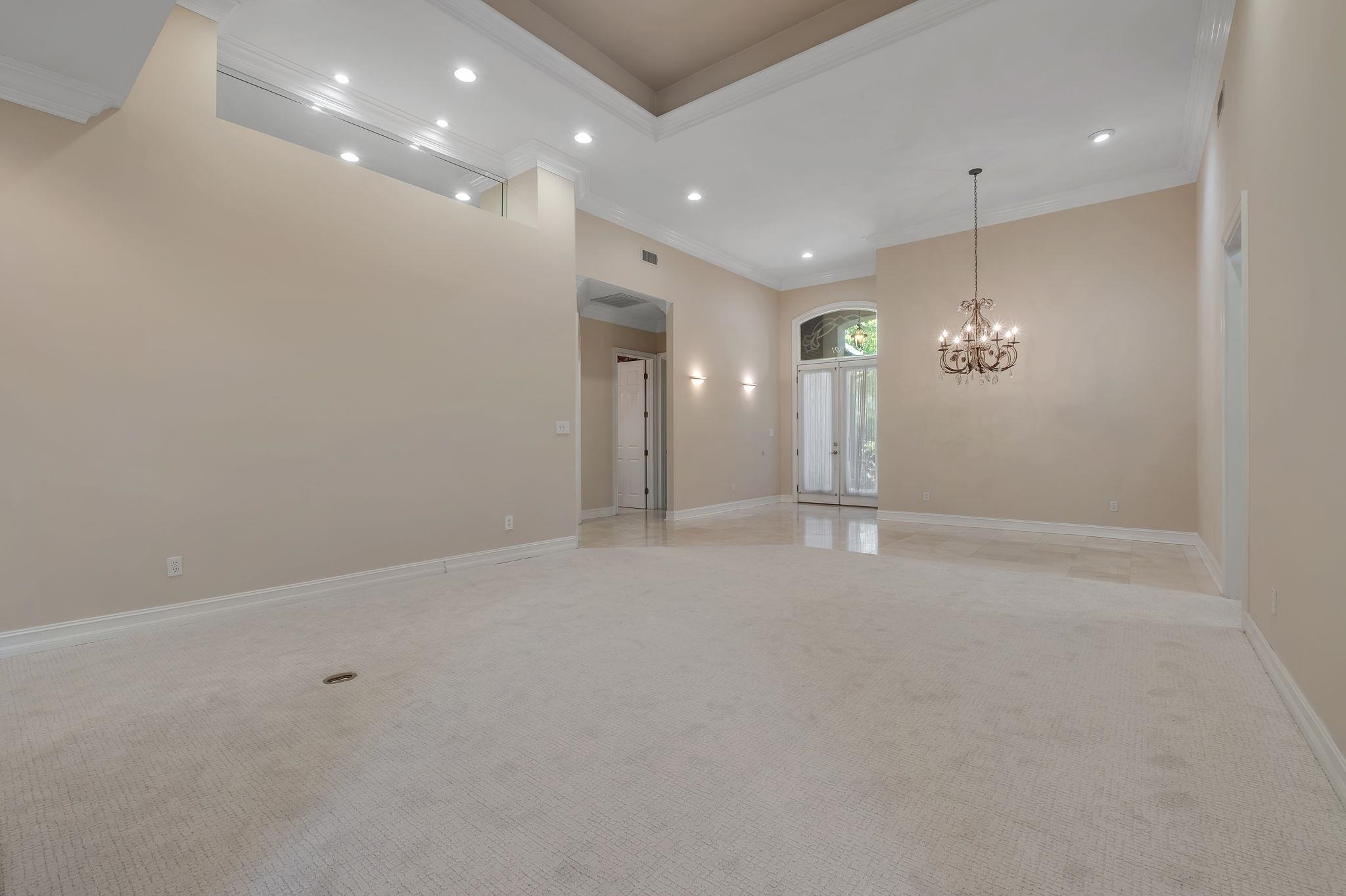 4301 RIVER CHASE