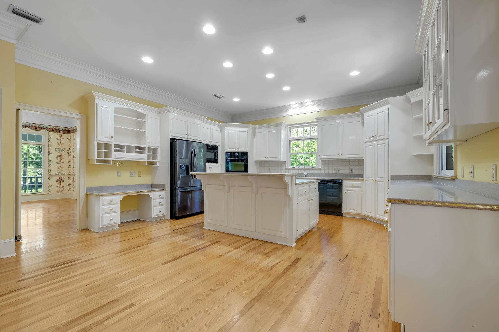 1721 TARPON Drive