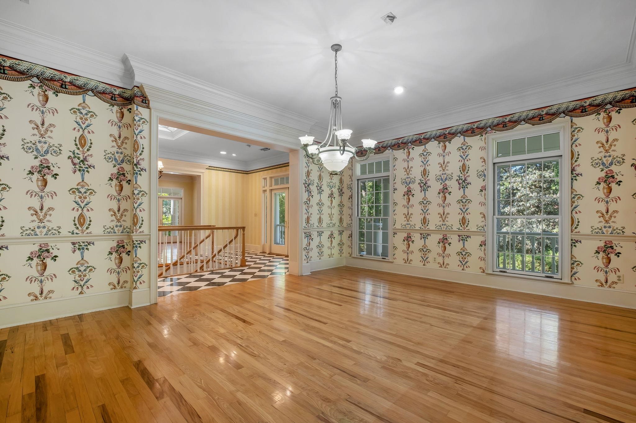 1721 TARPON Drive
