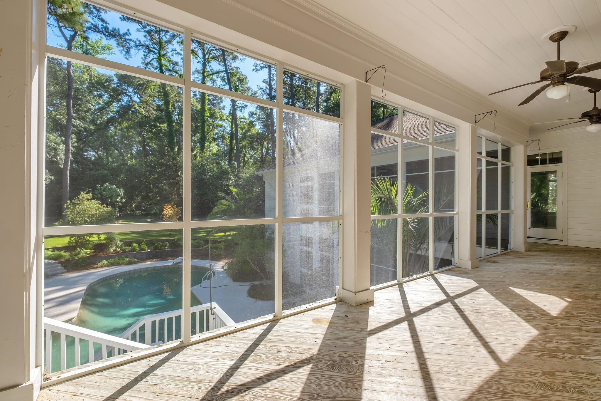 1721 TARPON Drive