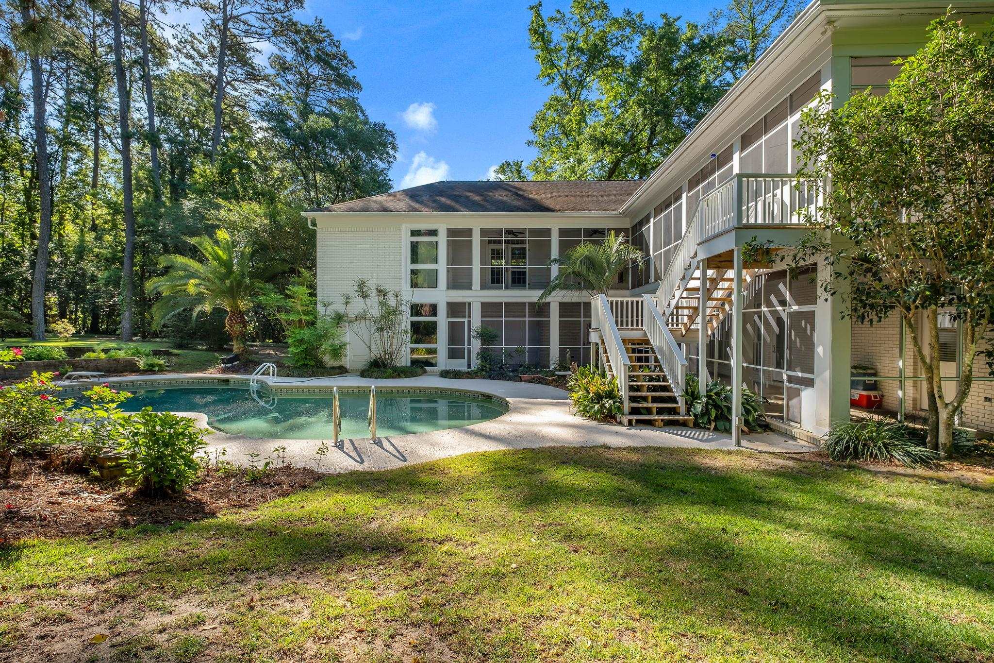 1721 TARPON Drive