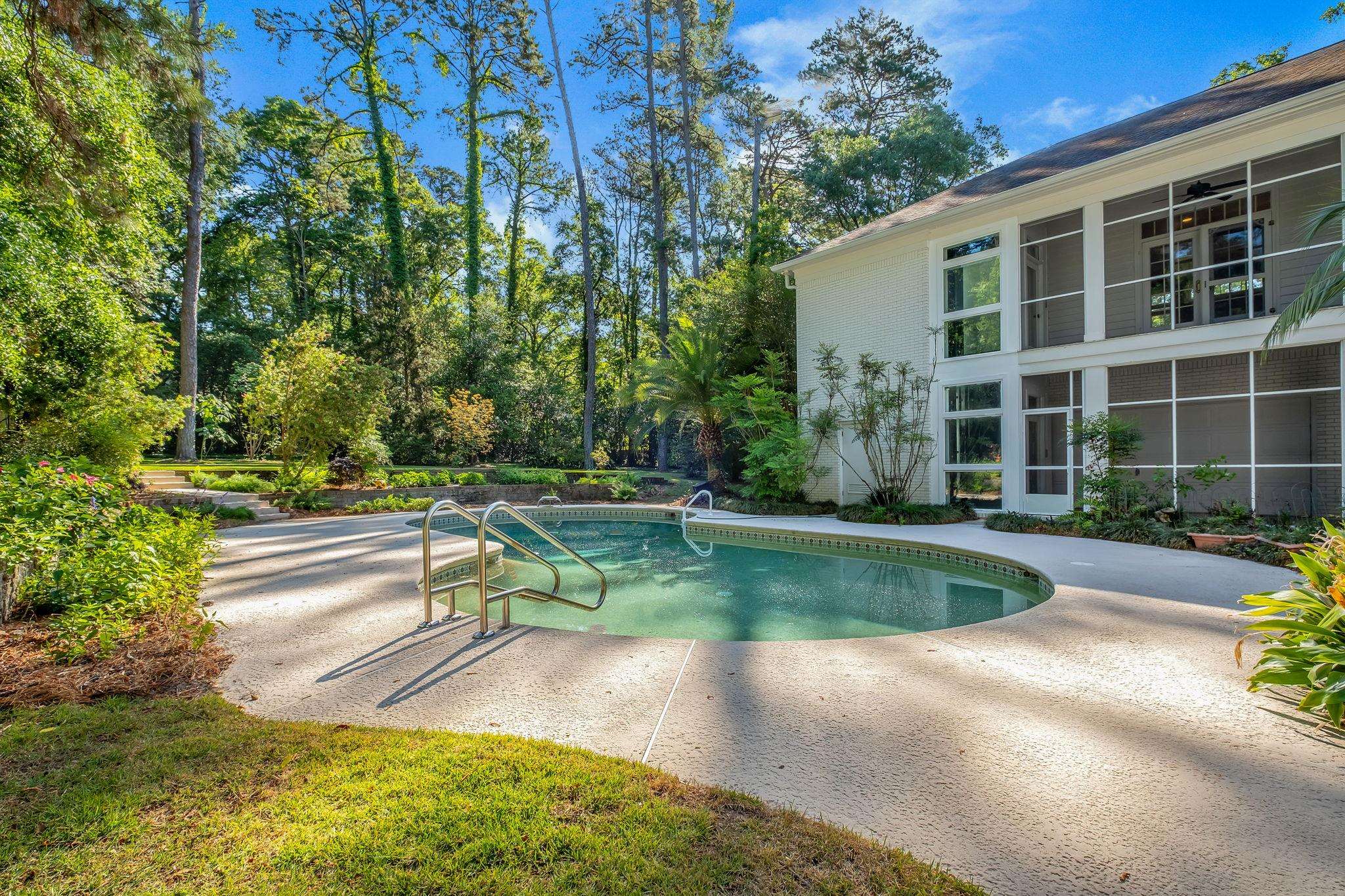 1721 TARPON Drive