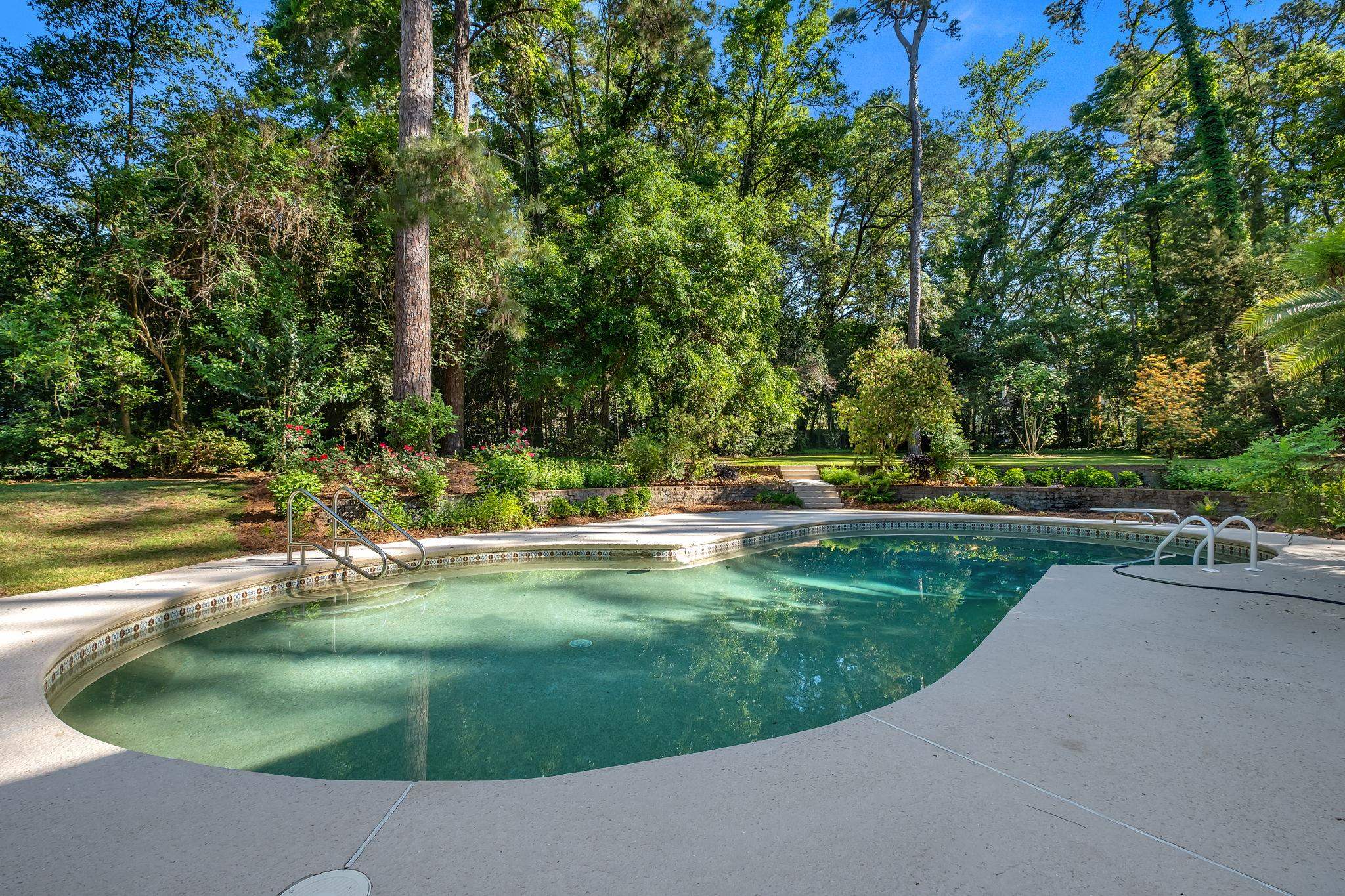 1721 TARPON Drive