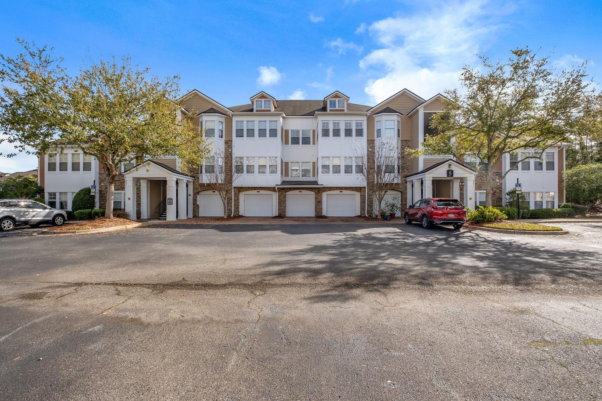 2801 CHANCELLORSVILLE Drive
