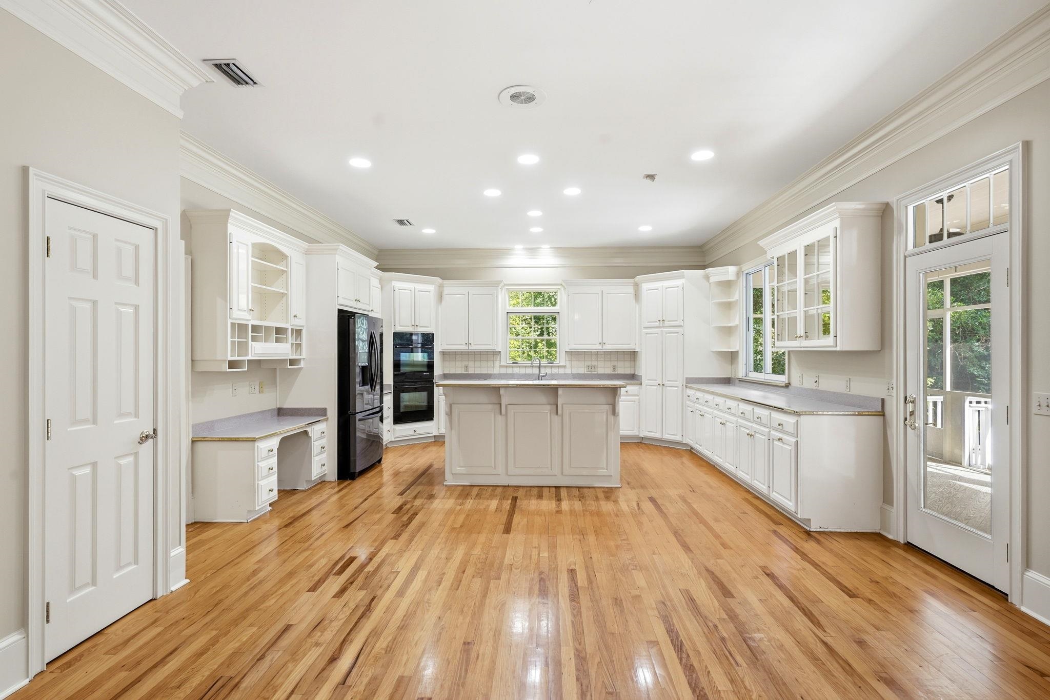 1721 TARPON Drive