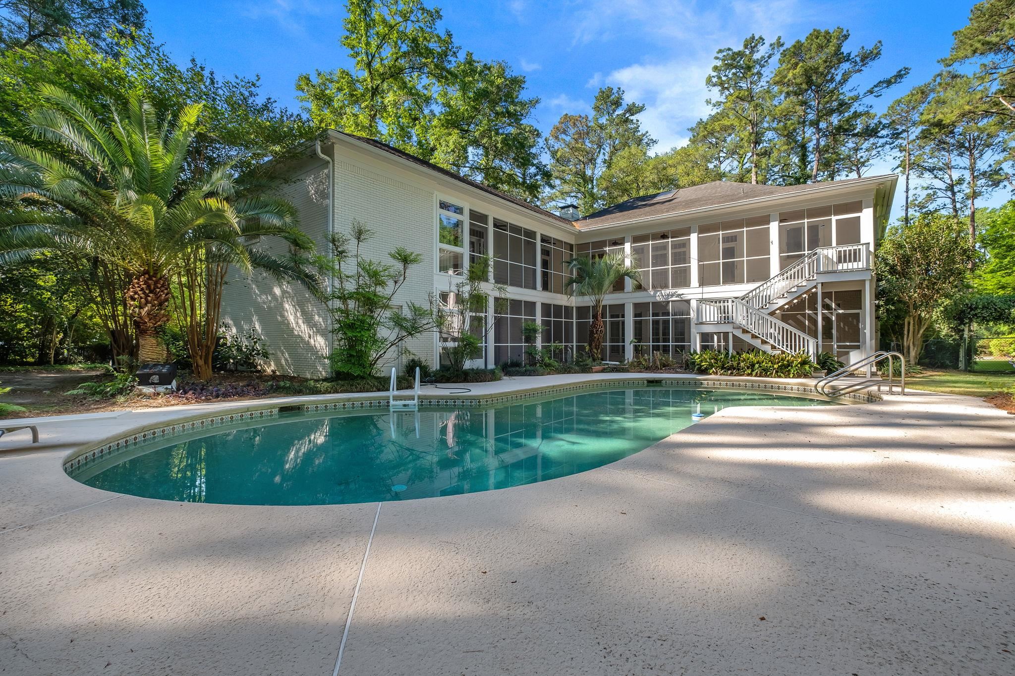 1721 TARPON Drive