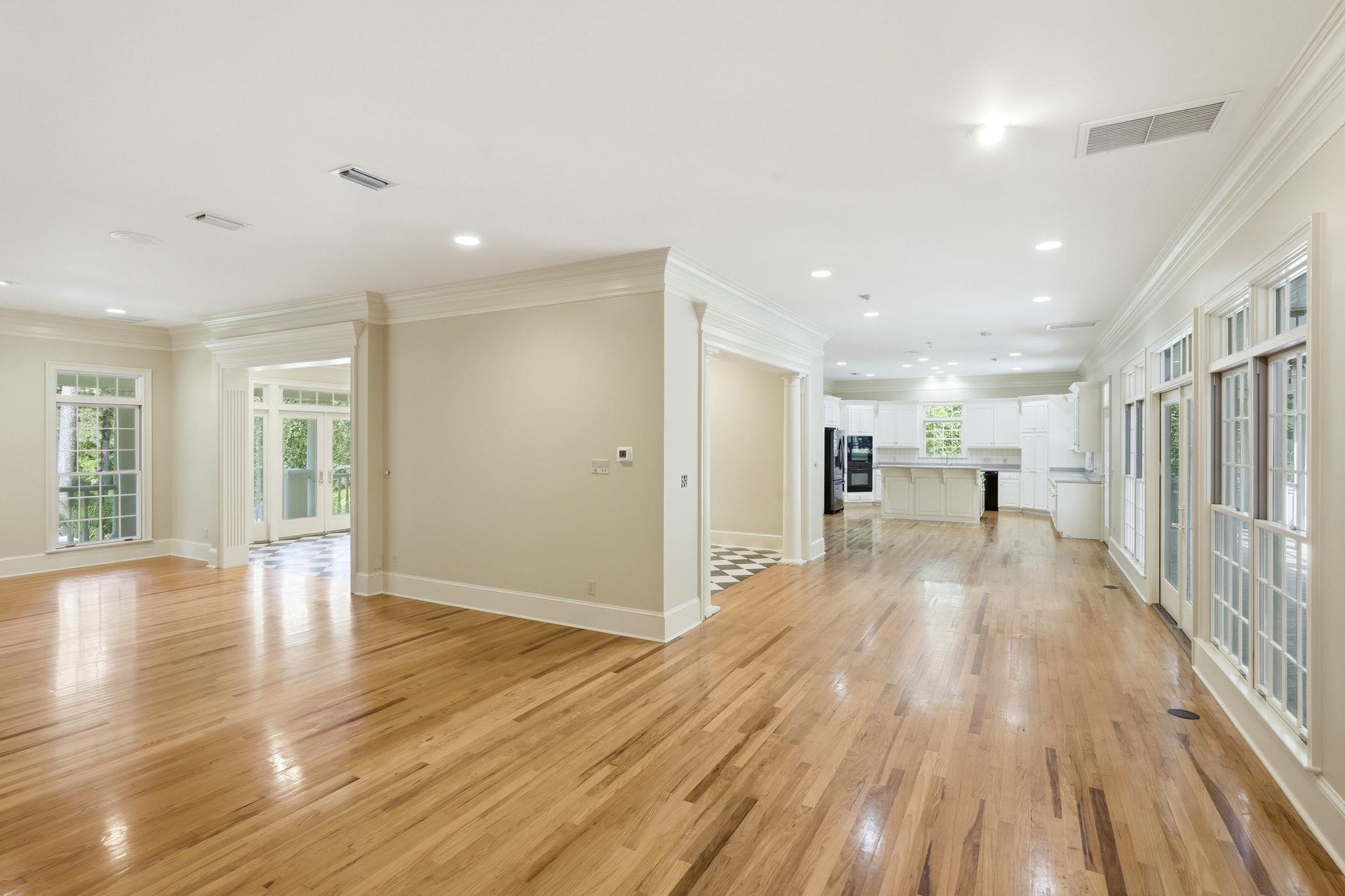 1721 TARPON Drive