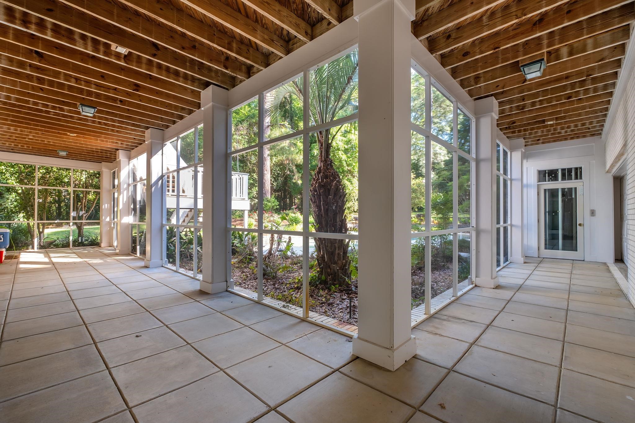 1721 TARPON Drive