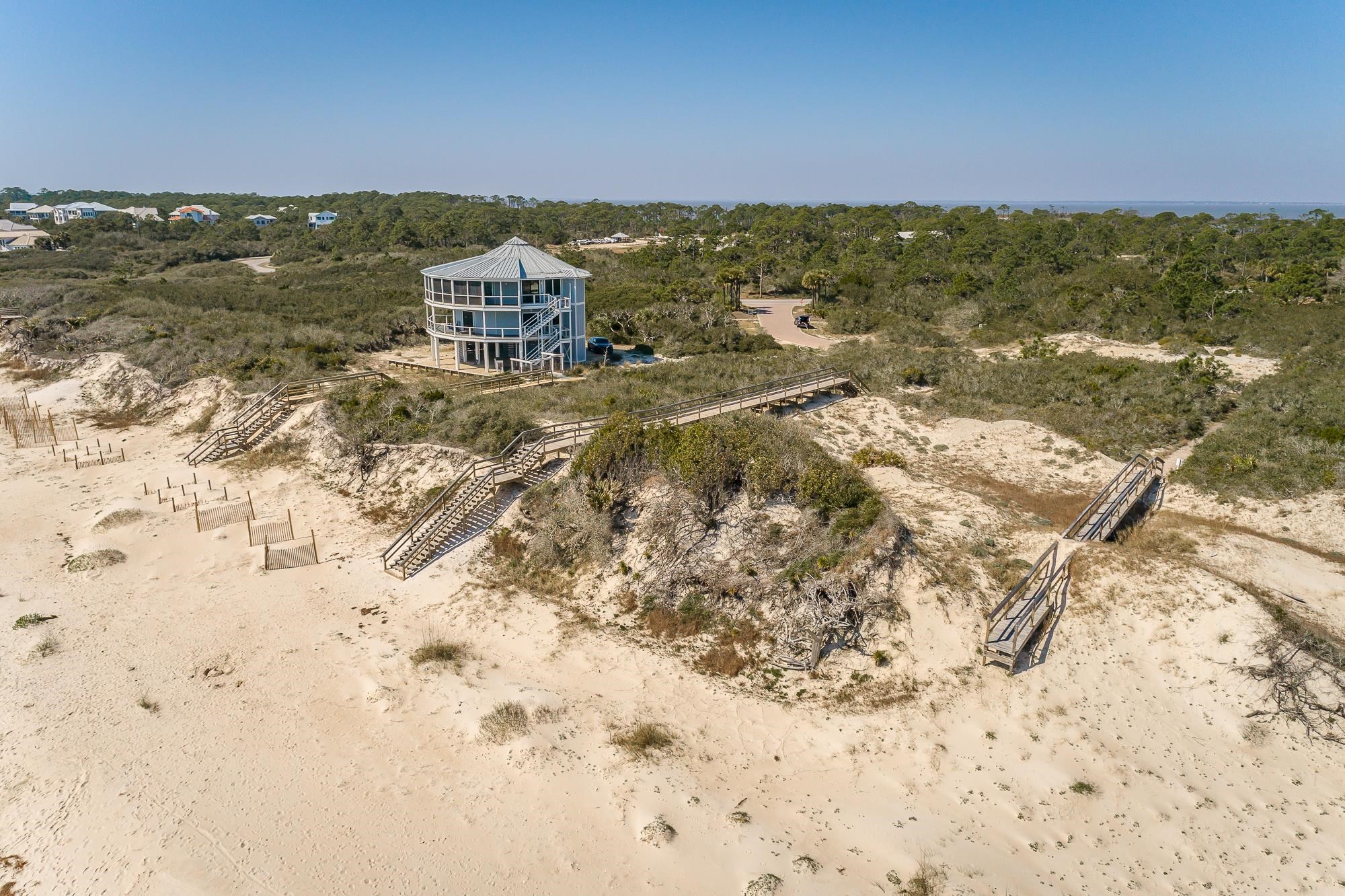 1526 Gulf View Way