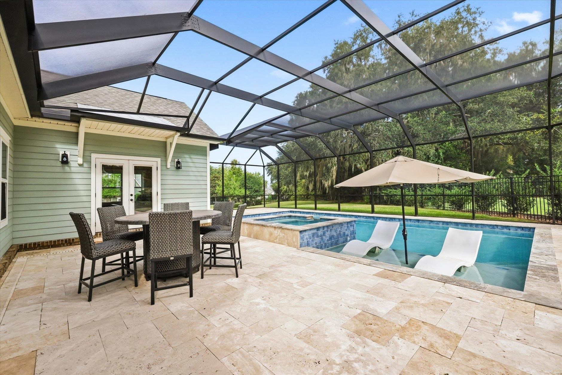 4102 FAULKNER Lane