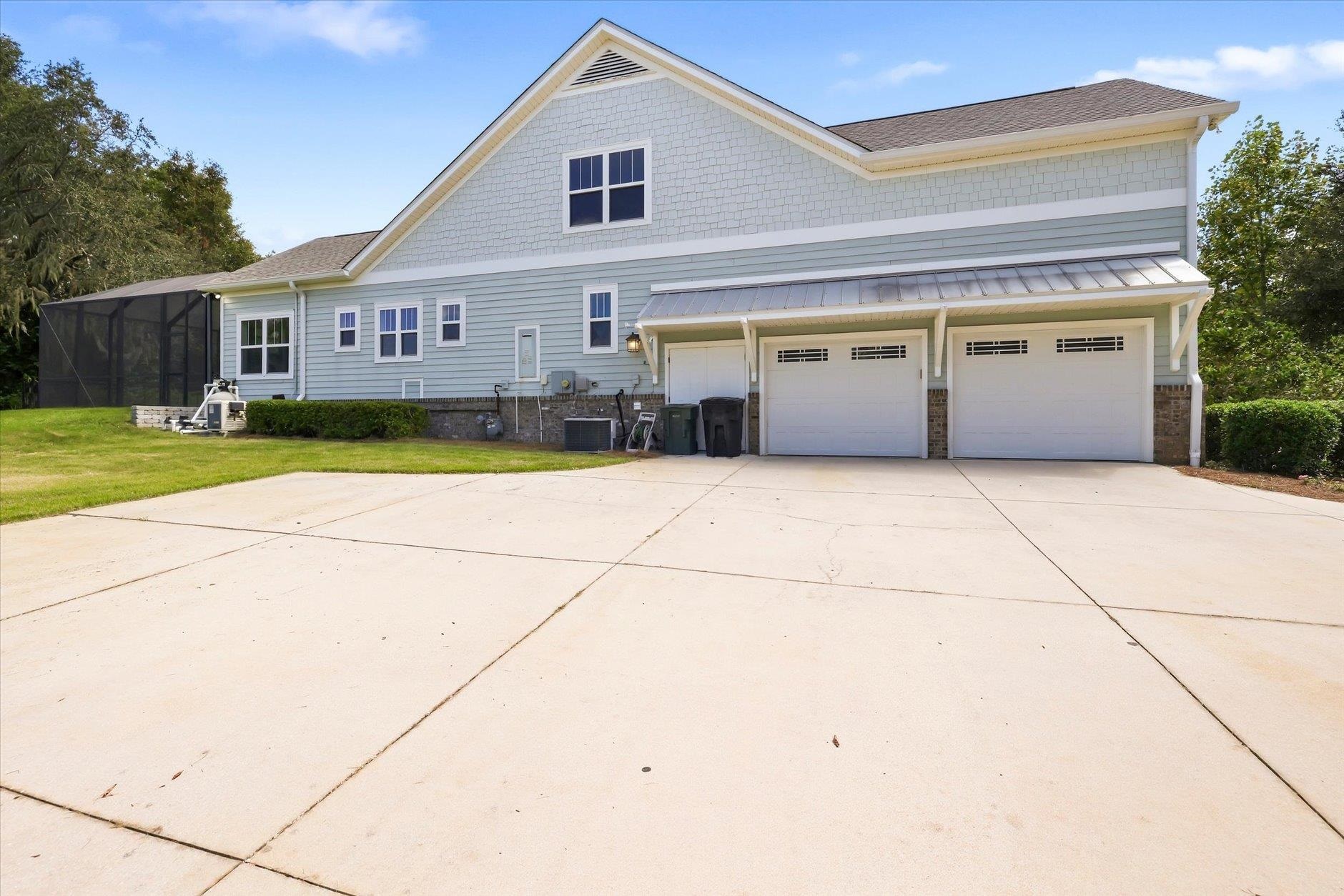 4102 FAULKNER Lane
