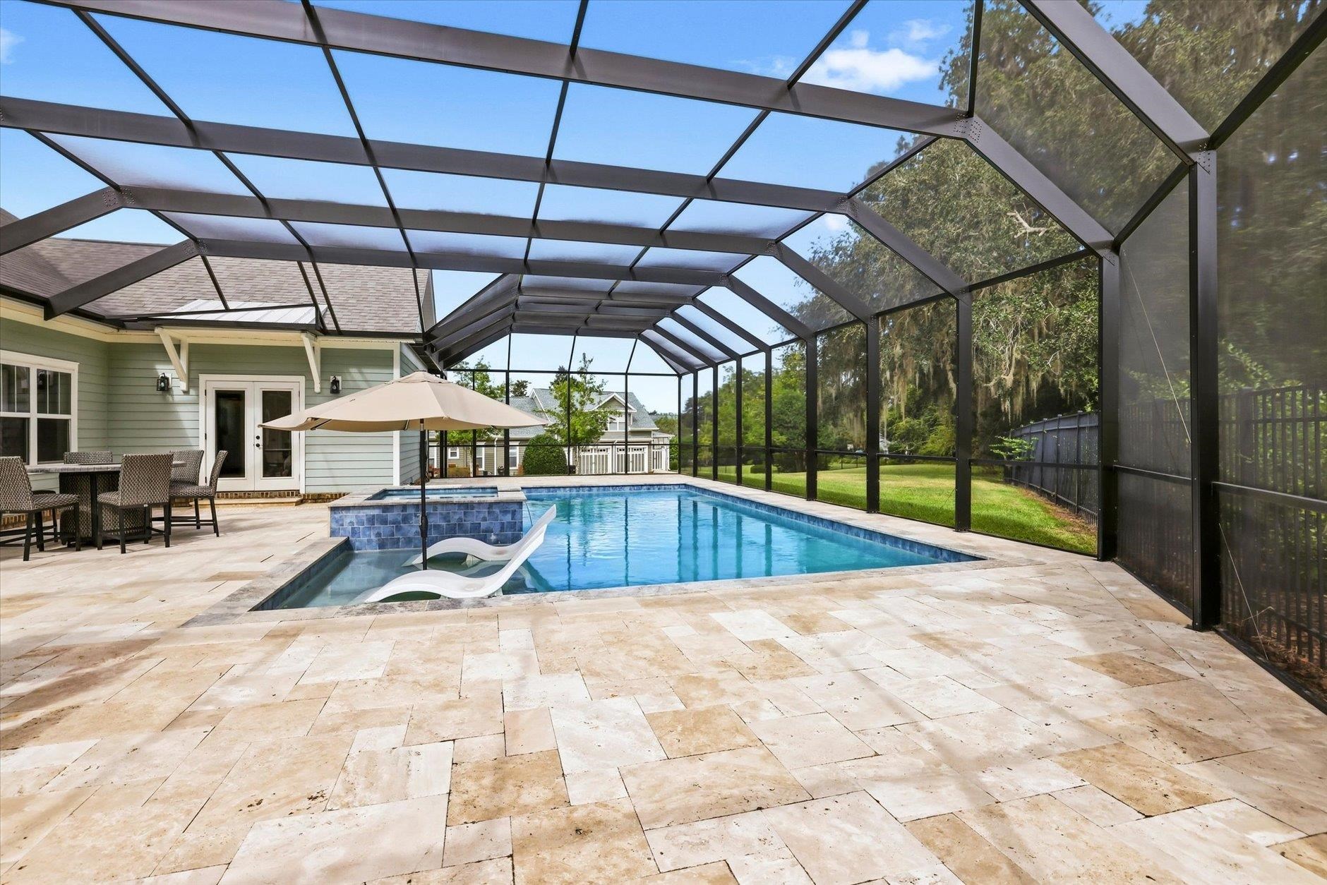 4102 FAULKNER Lane