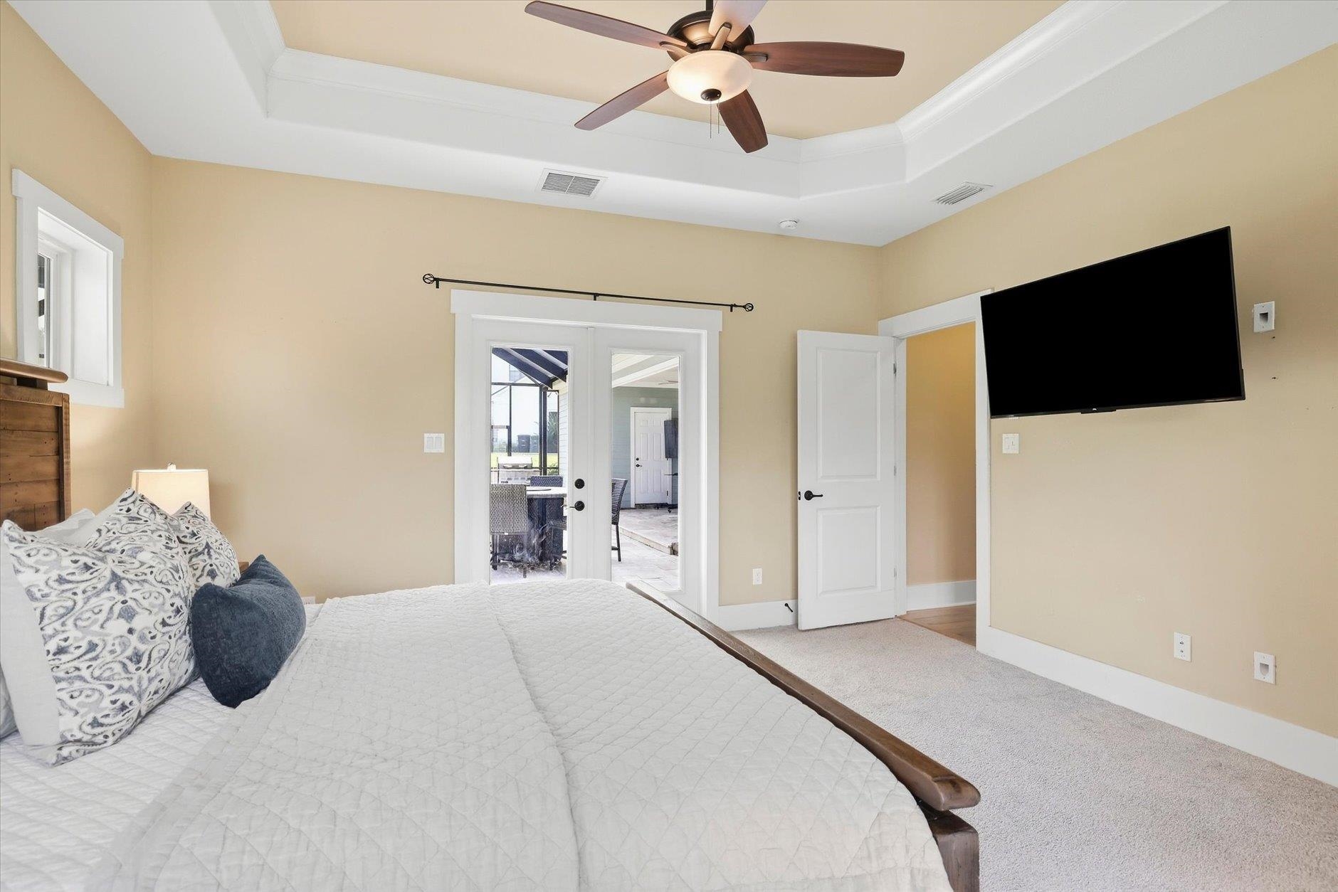 4102 FAULKNER Lane
