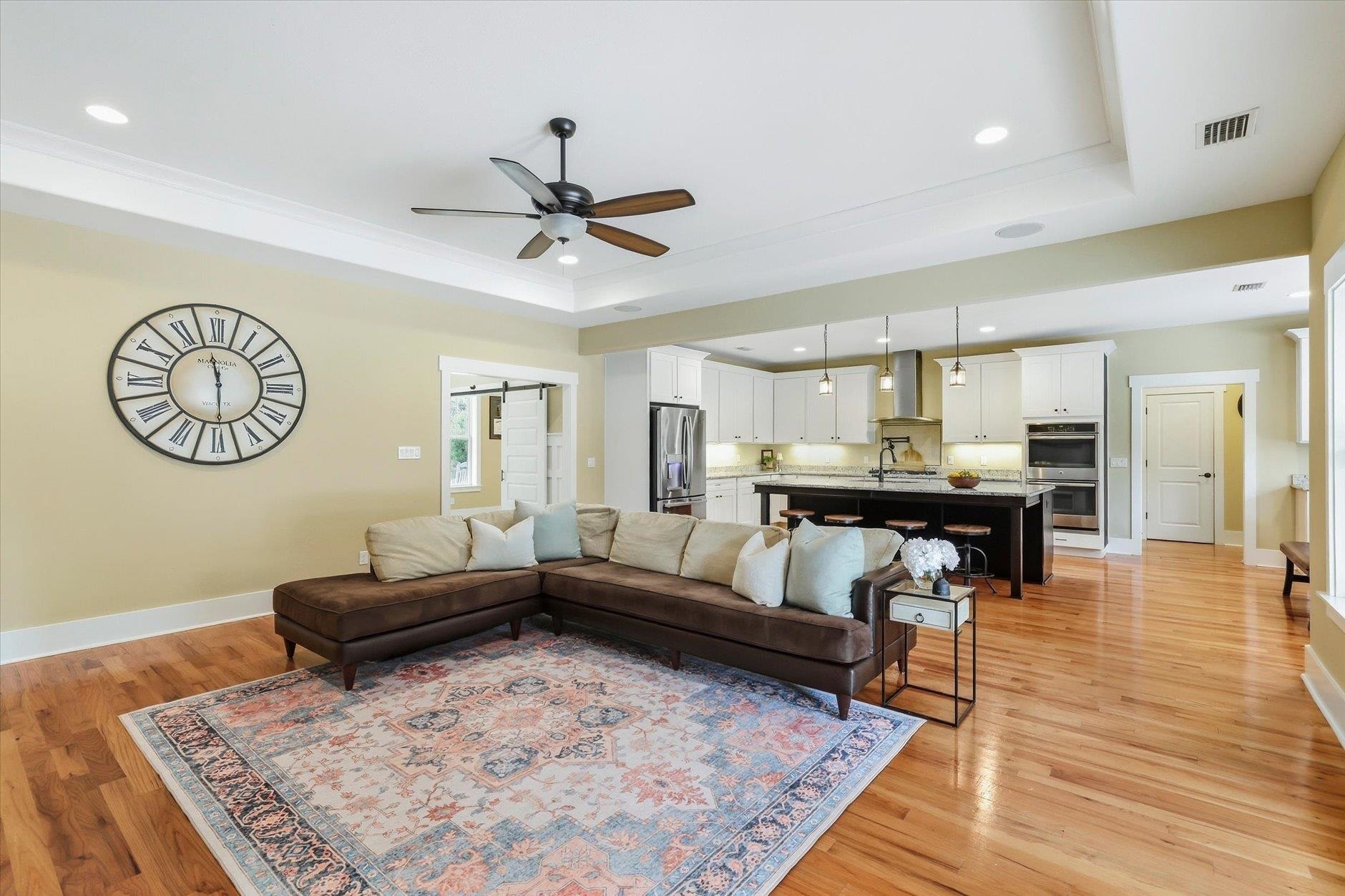 4102 FAULKNER Lane