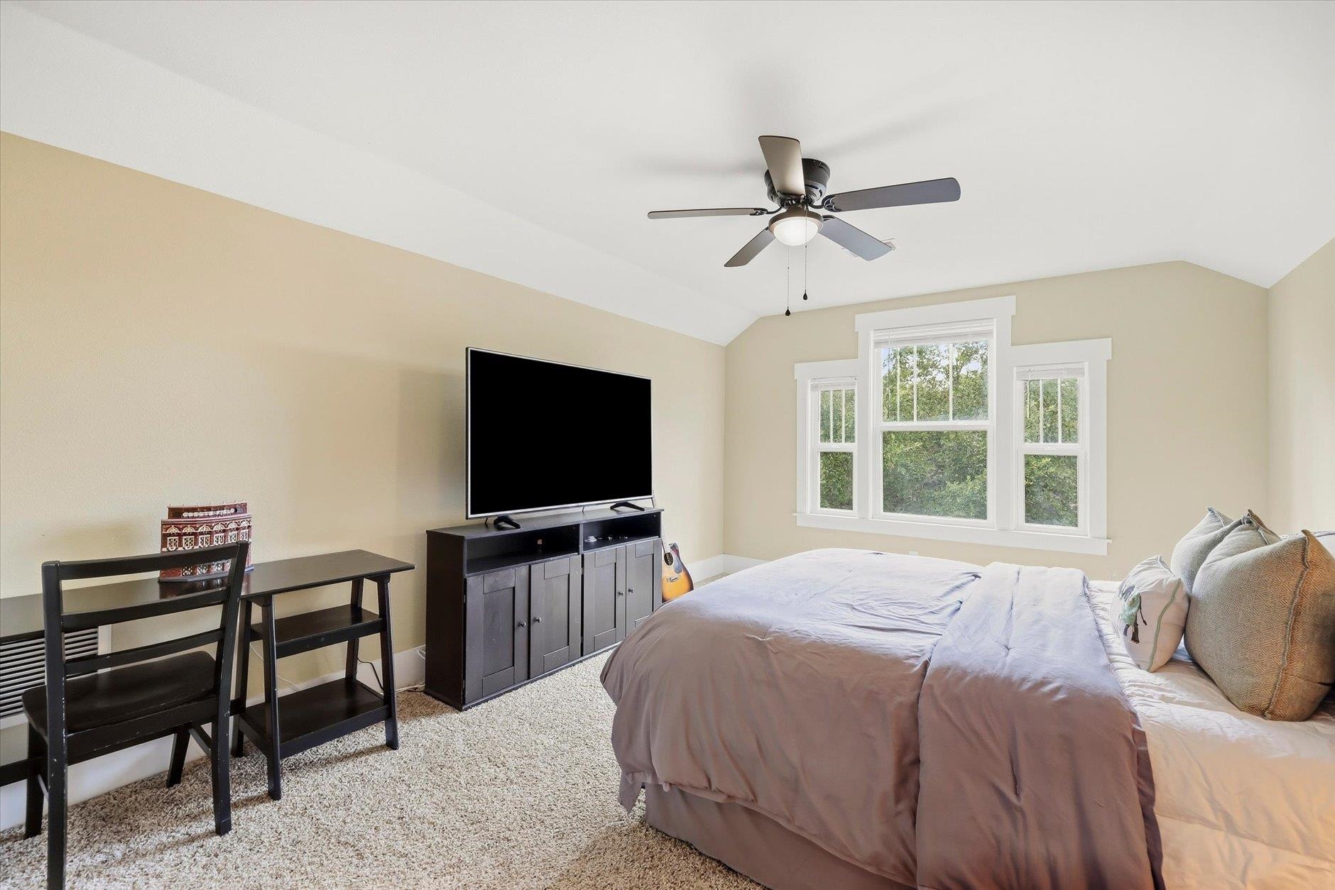 4102 FAULKNER Lane