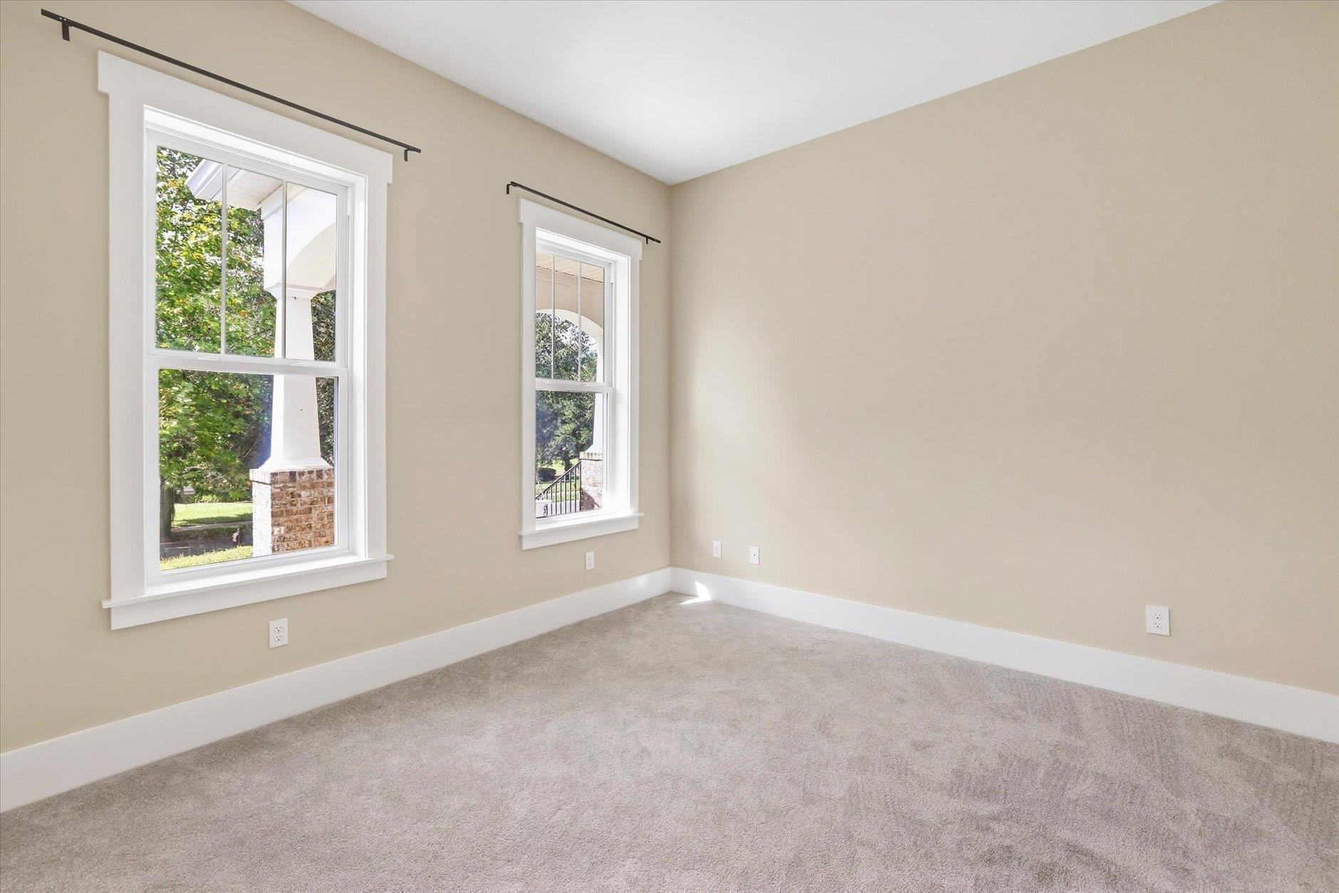 4102 FAULKNER Lane