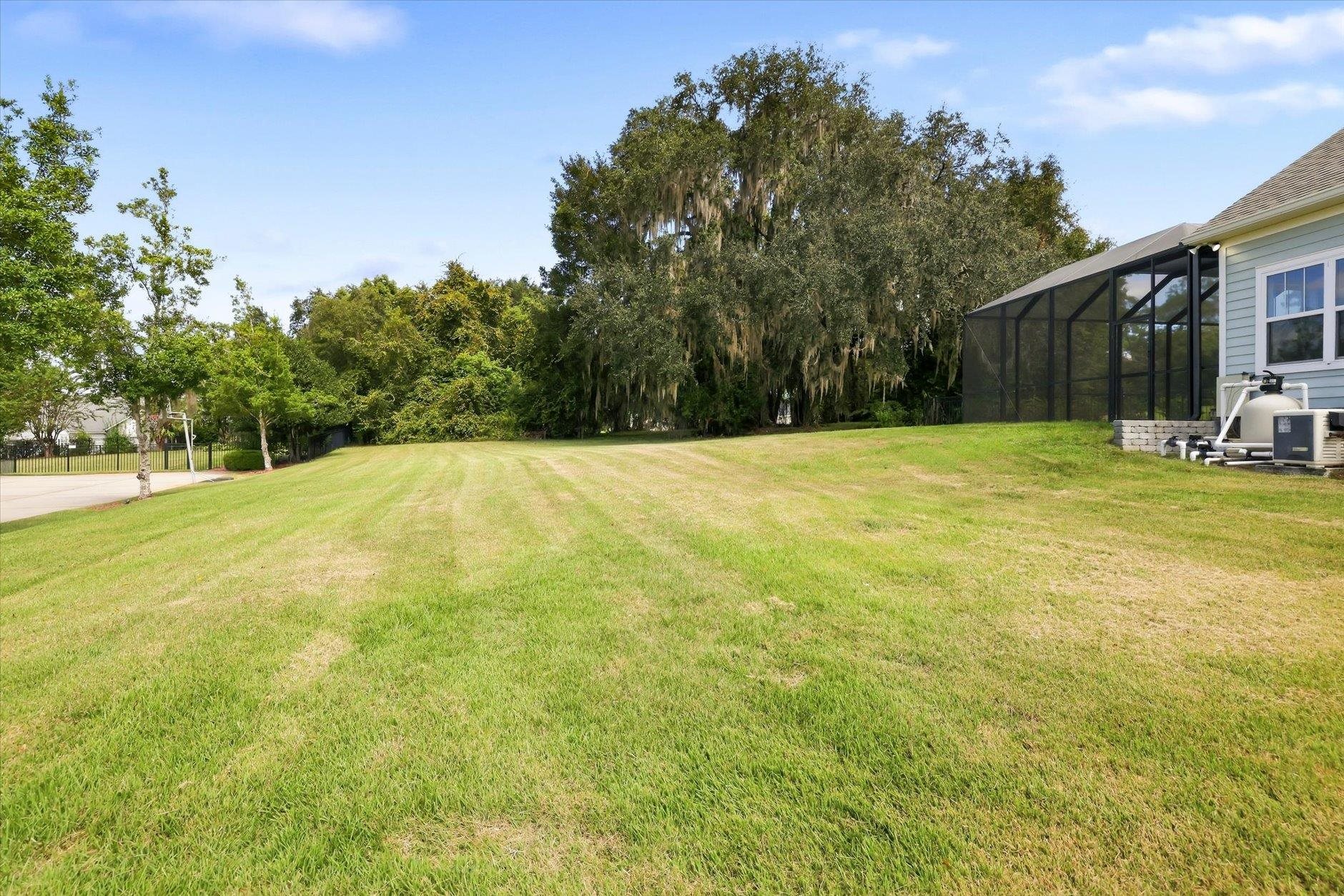 4102 FAULKNER Lane