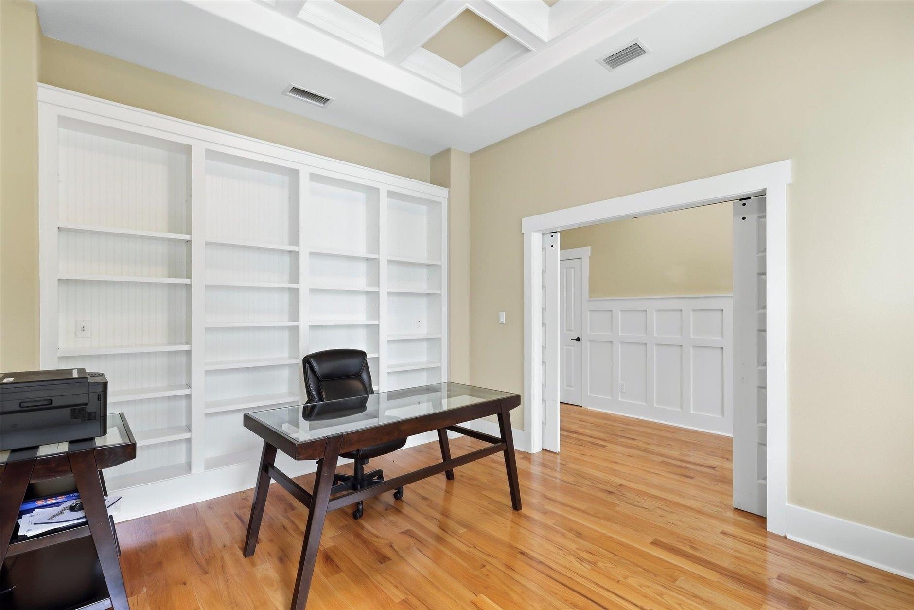 4102 FAULKNER Lane