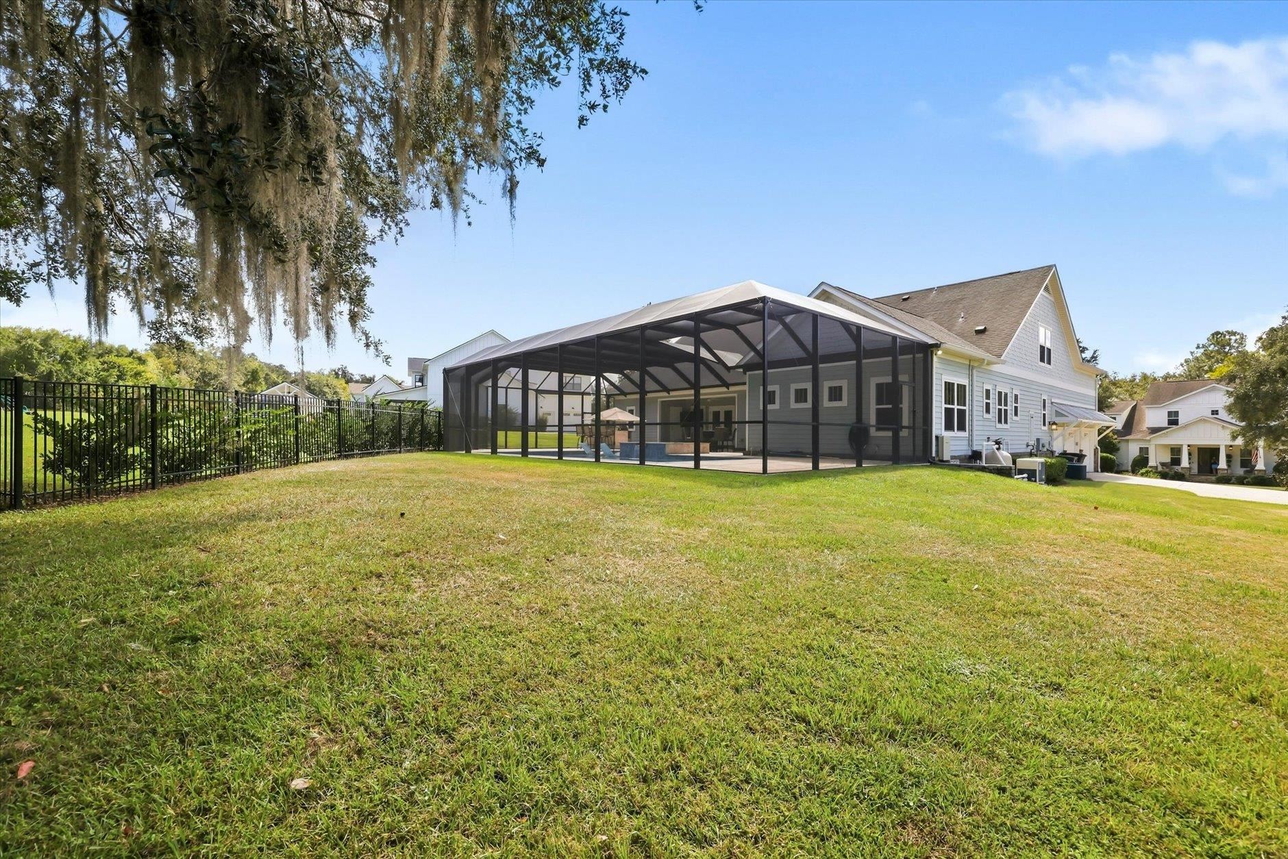 4102 FAULKNER Lane