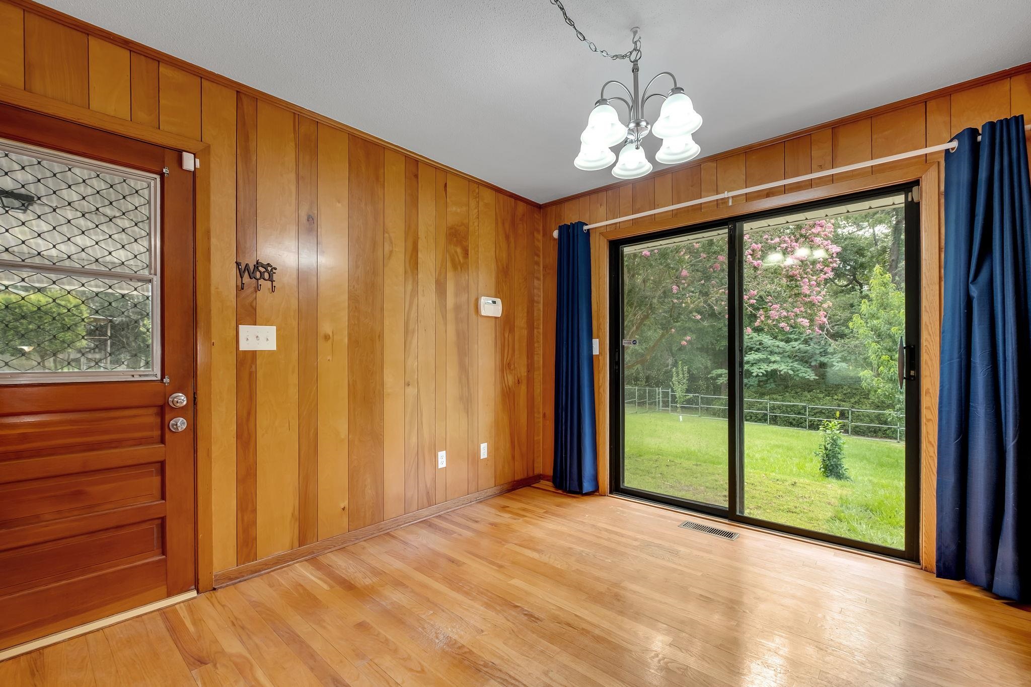 1501 Meeks Road