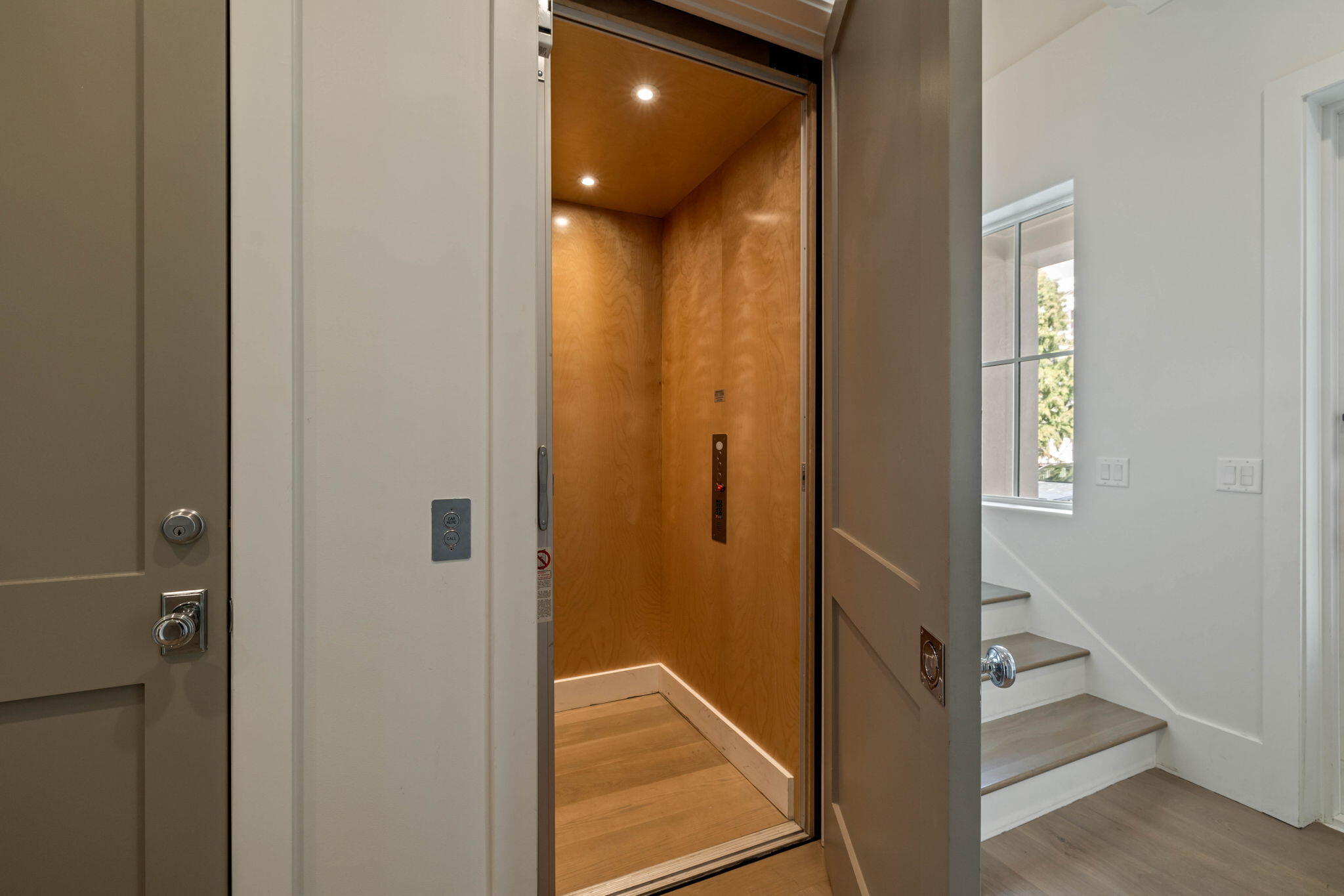 3537 E County Highway 30A