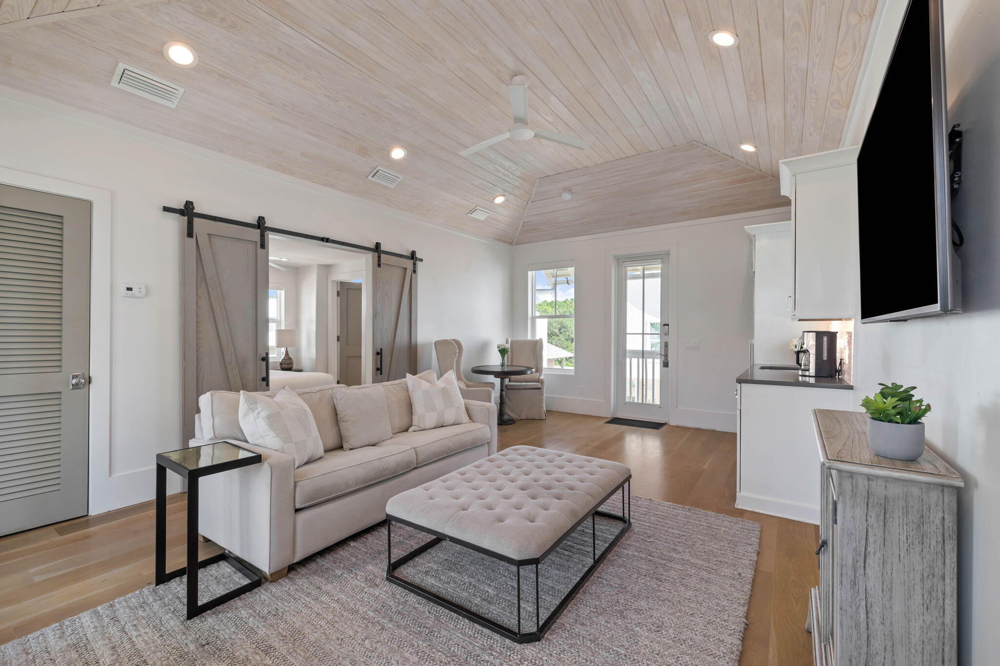 3537 E County Highway 30A