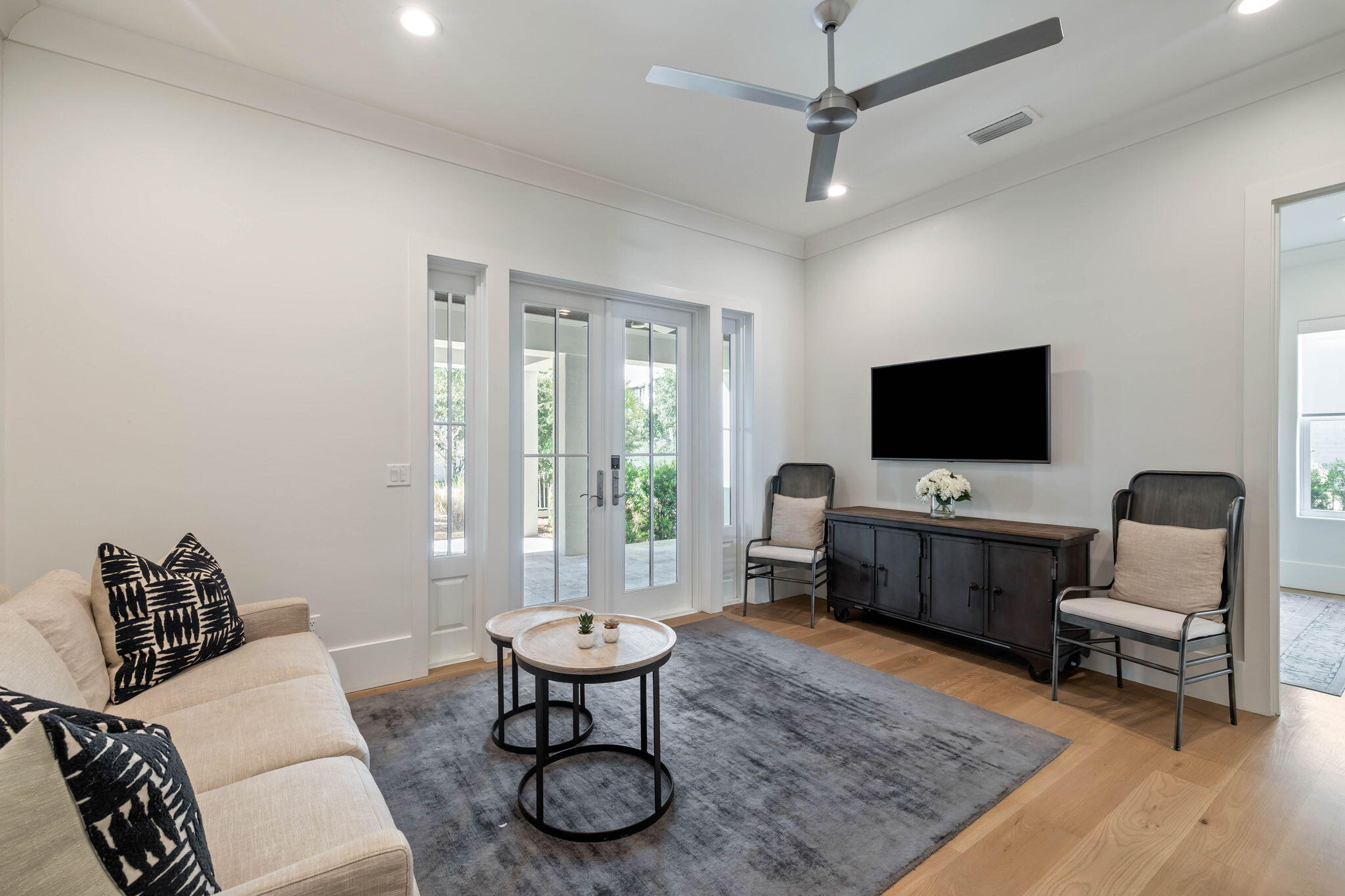 3537 E County Highway 30A