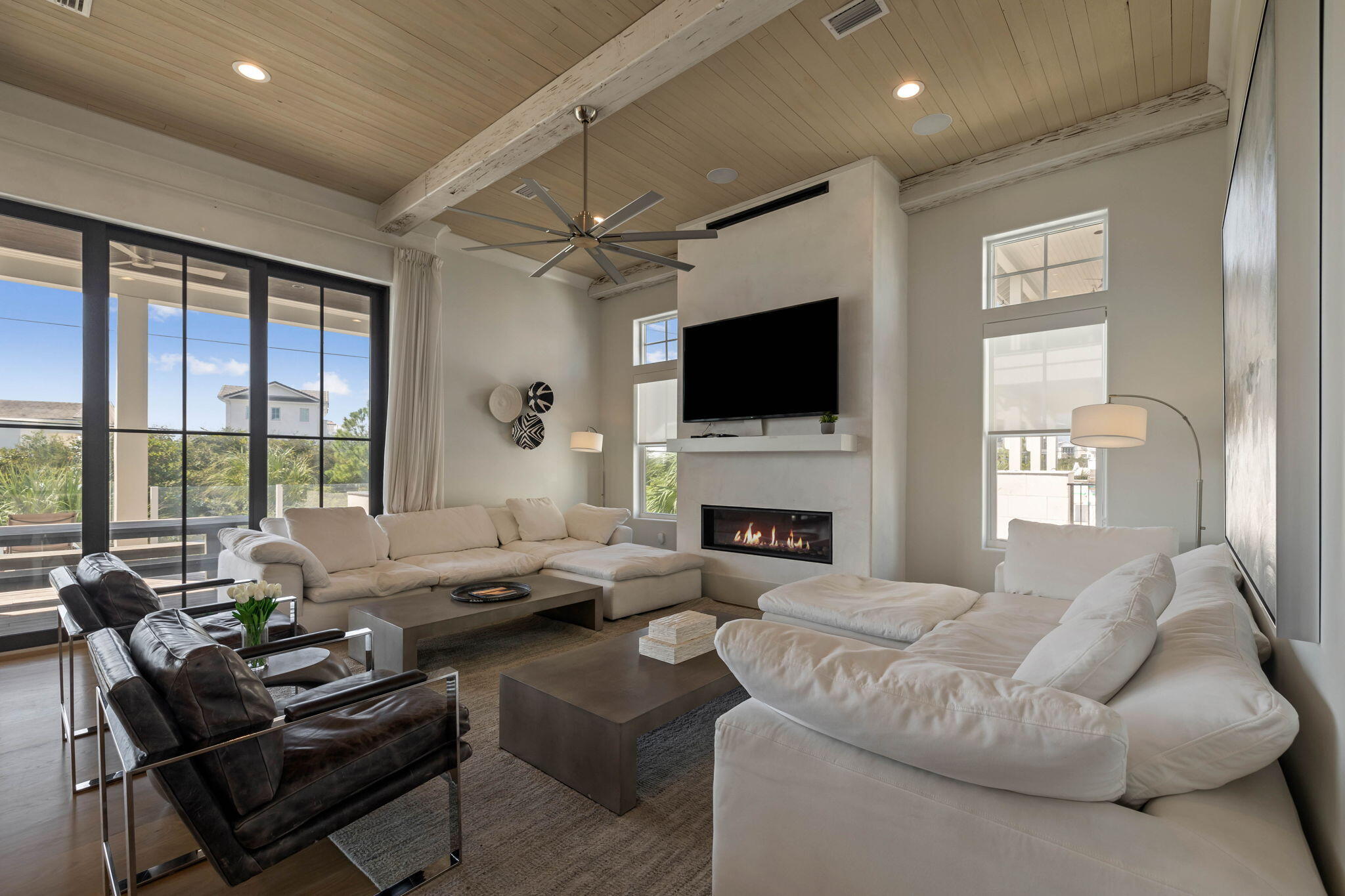 3537 E County Highway 30A