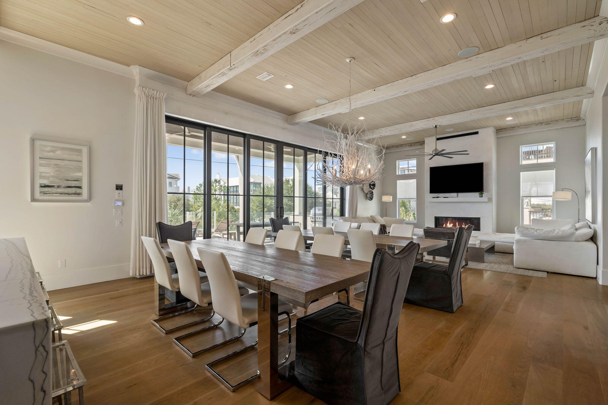 3537 E County Highway 30A