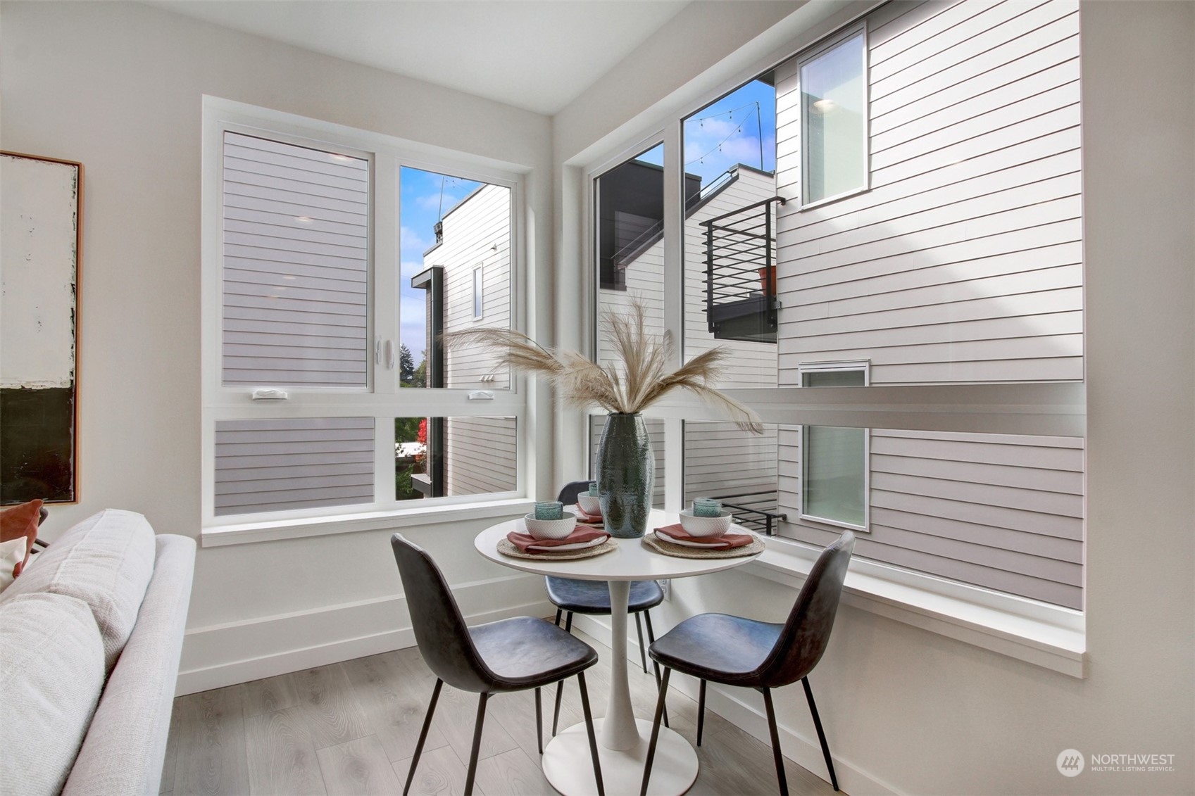 3938 C S Pearl Street