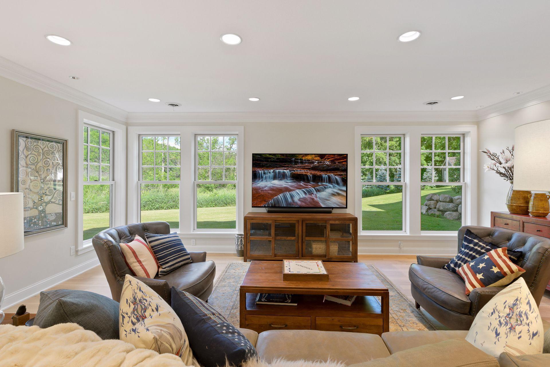 460 E Long Lake Road