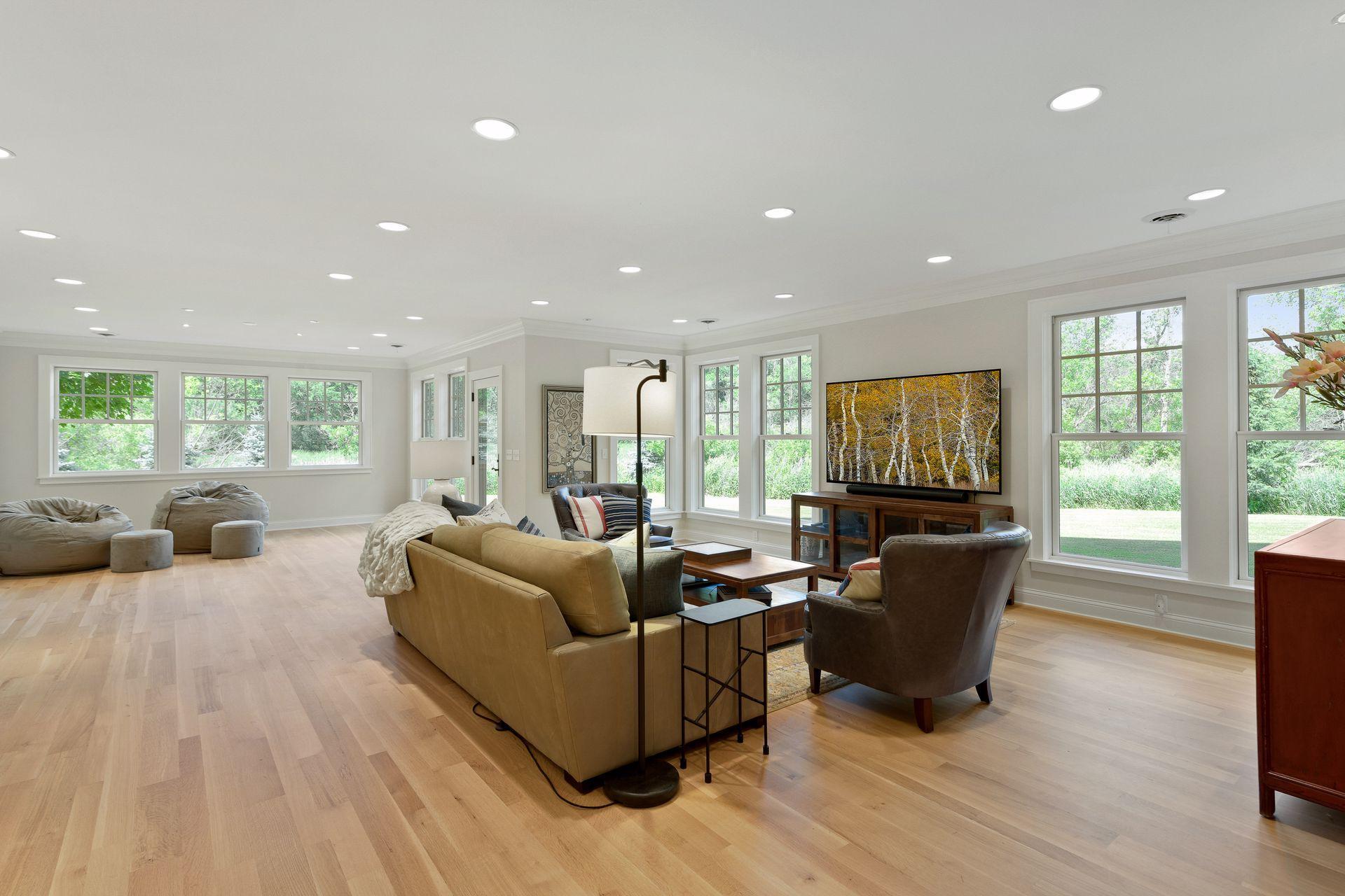 460 E Long Lake Road