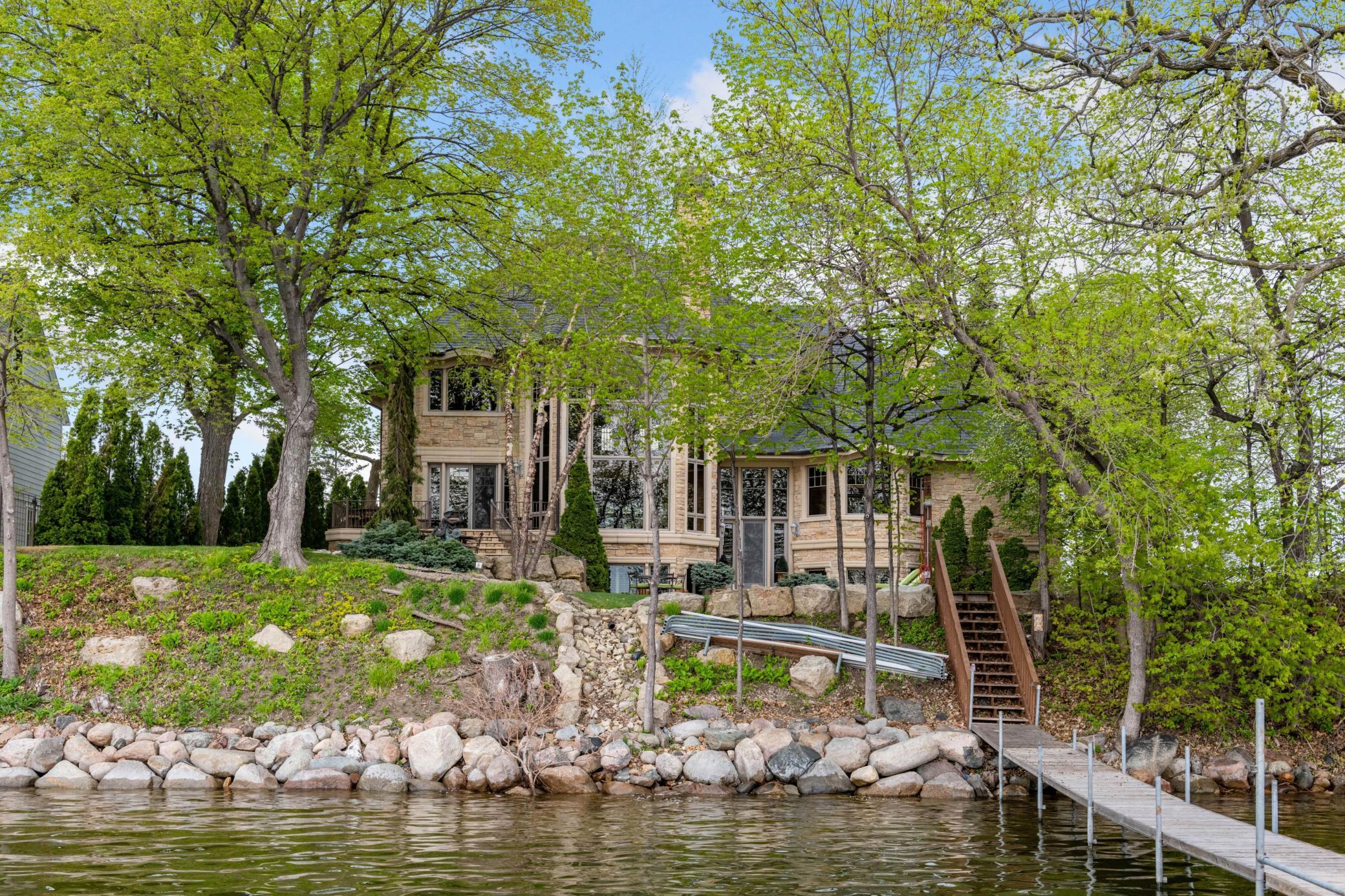 3335 Hardscrabble Road N