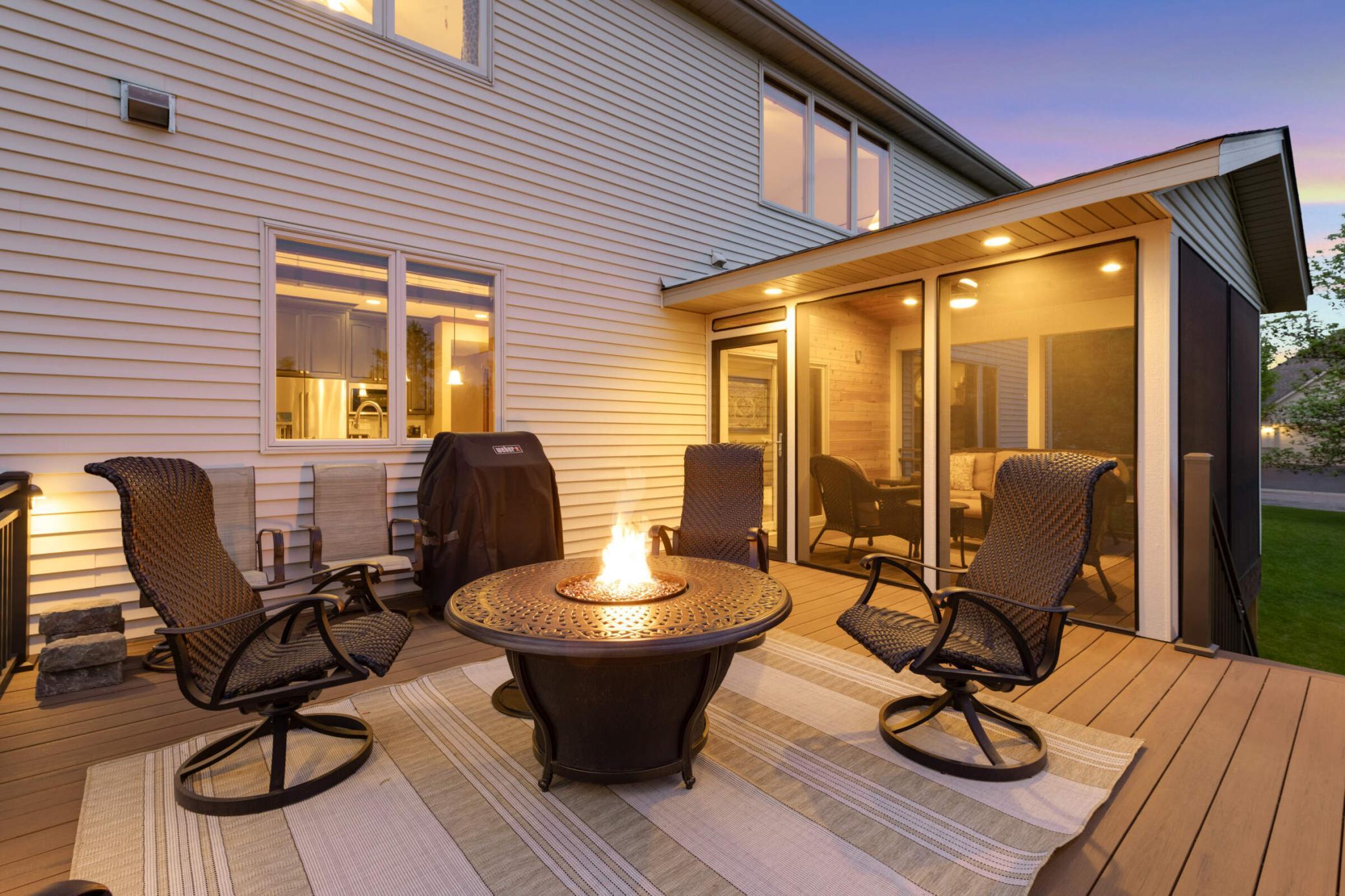 8902 177th Street W