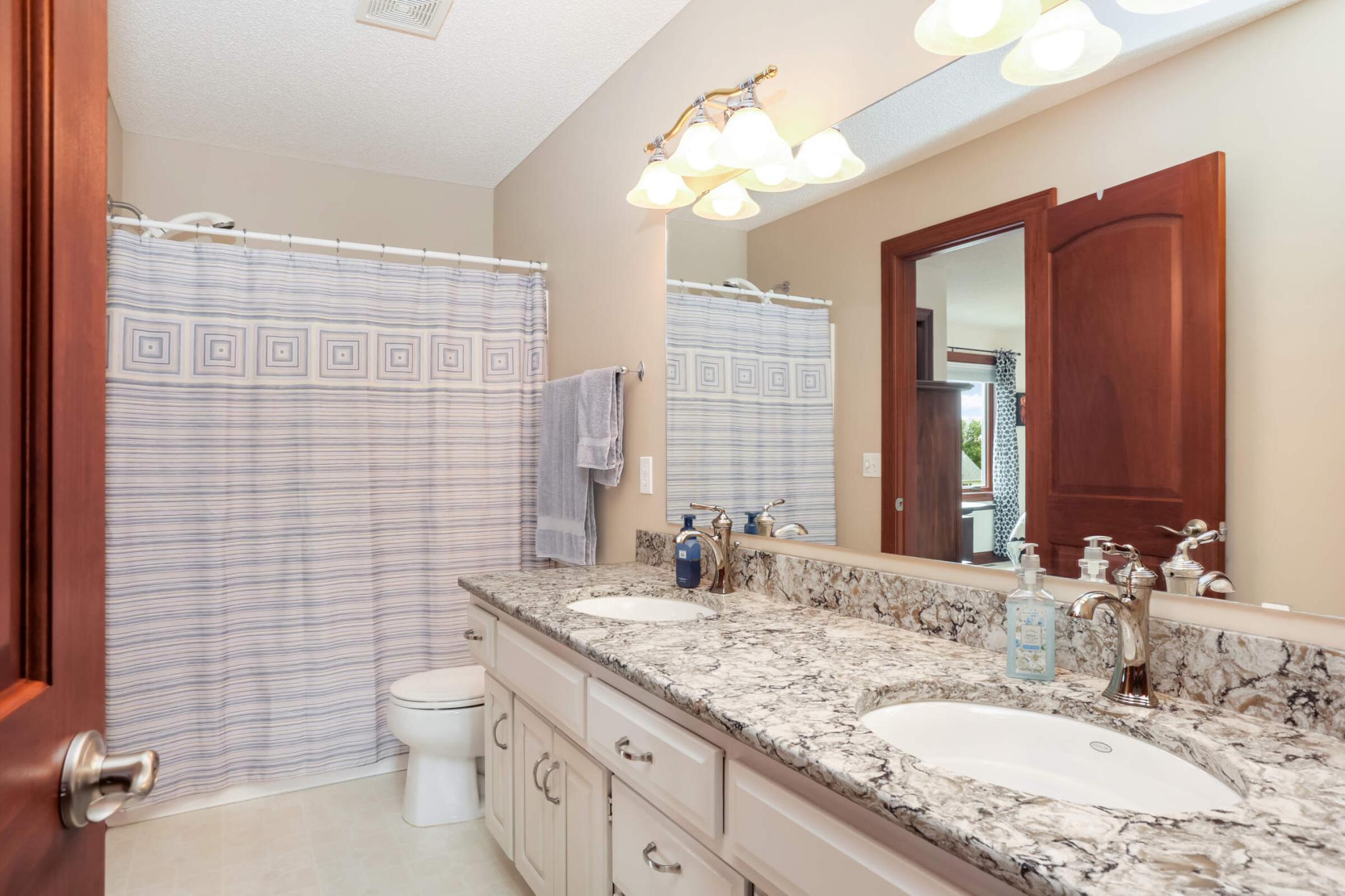 8902 177th Street W