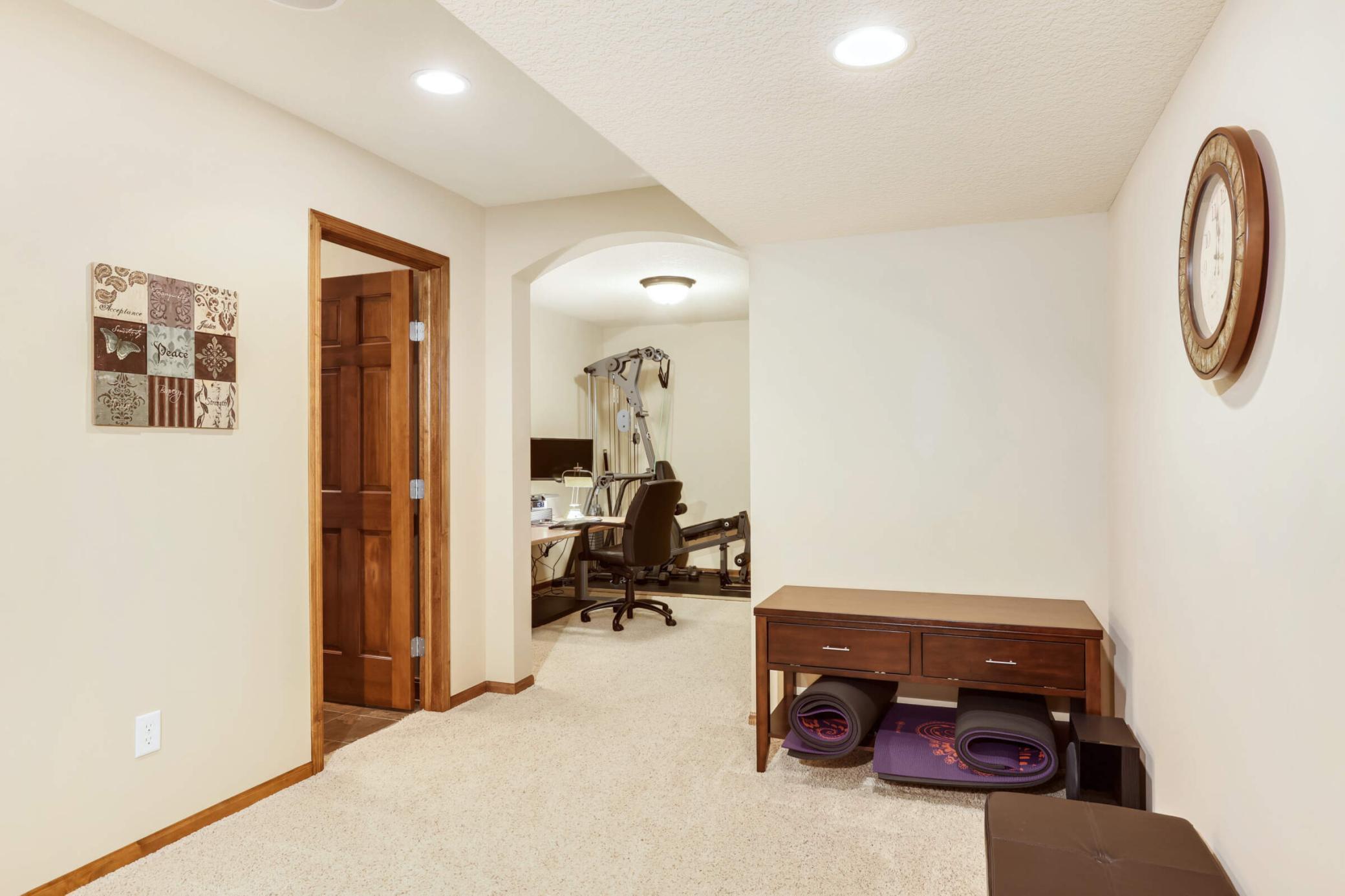8902 177th Street W