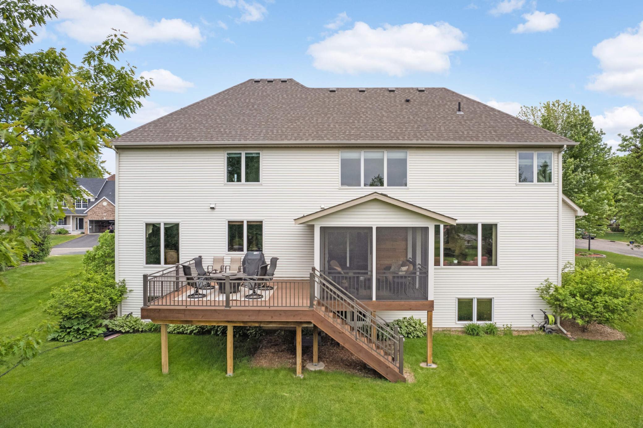 8902 177th Street W