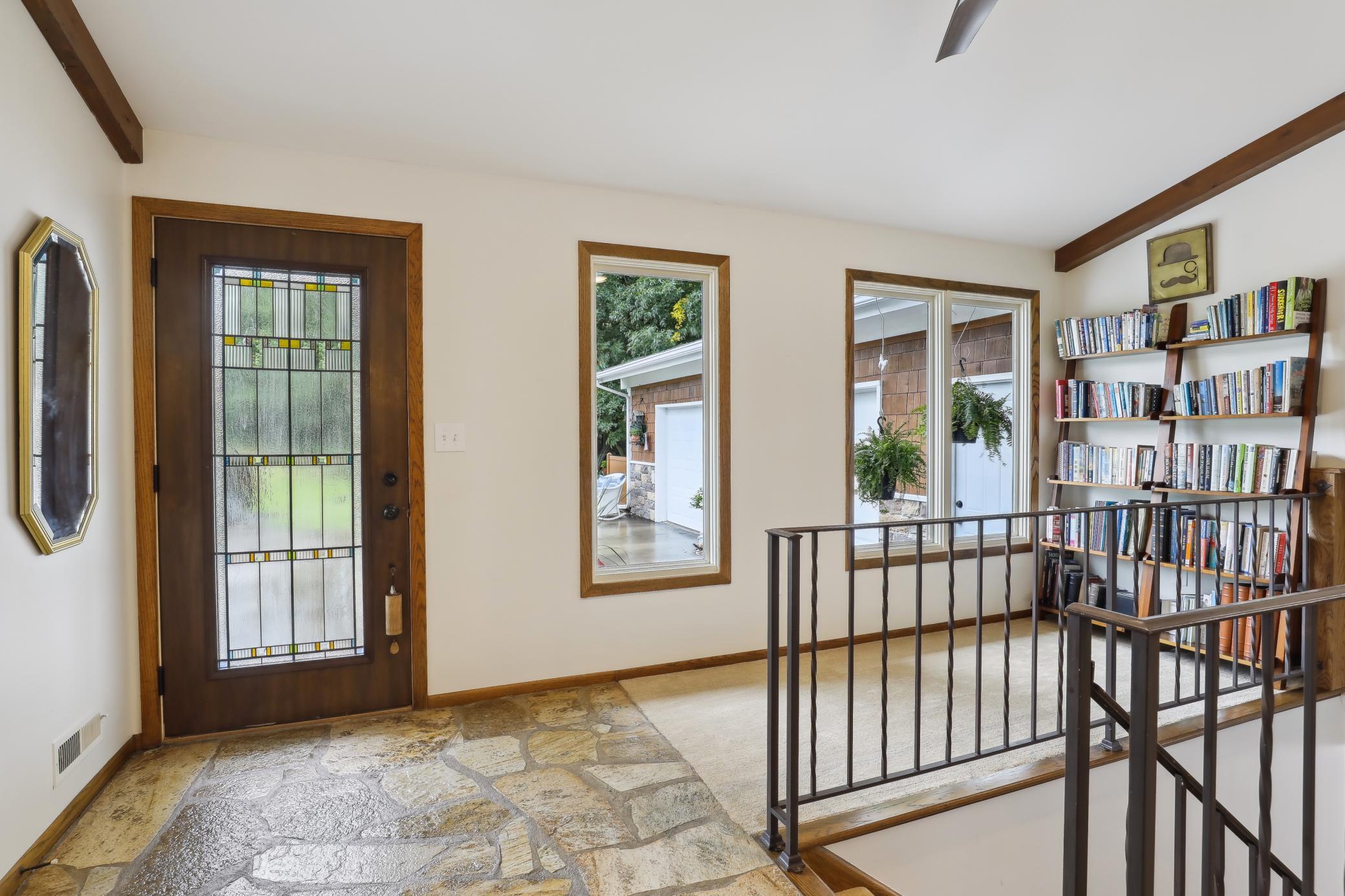 545 D Chene Circle