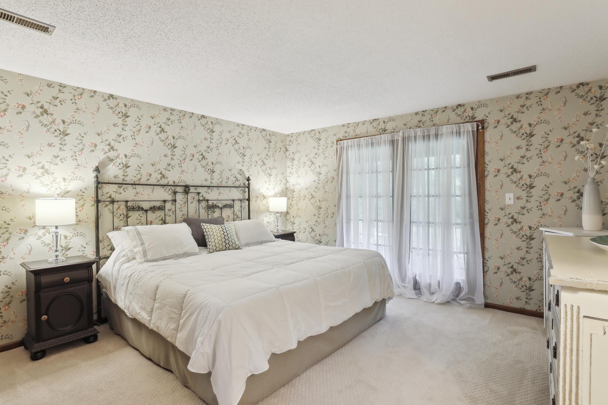 545 D Chene Circle